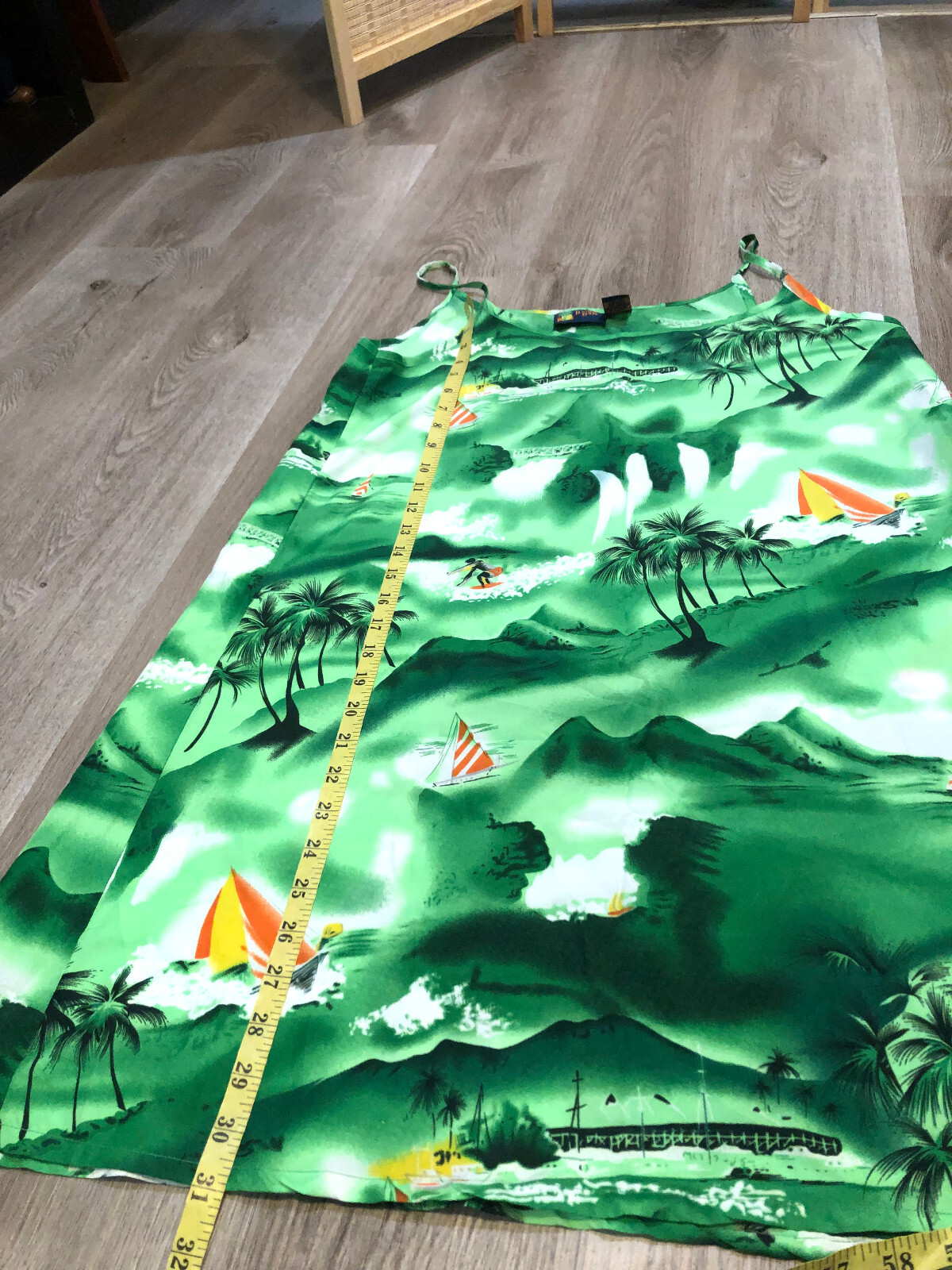 Roundy Bay Sleeveless Hawaiian Luau Dress 100% Polyester Green Palm Trees XL