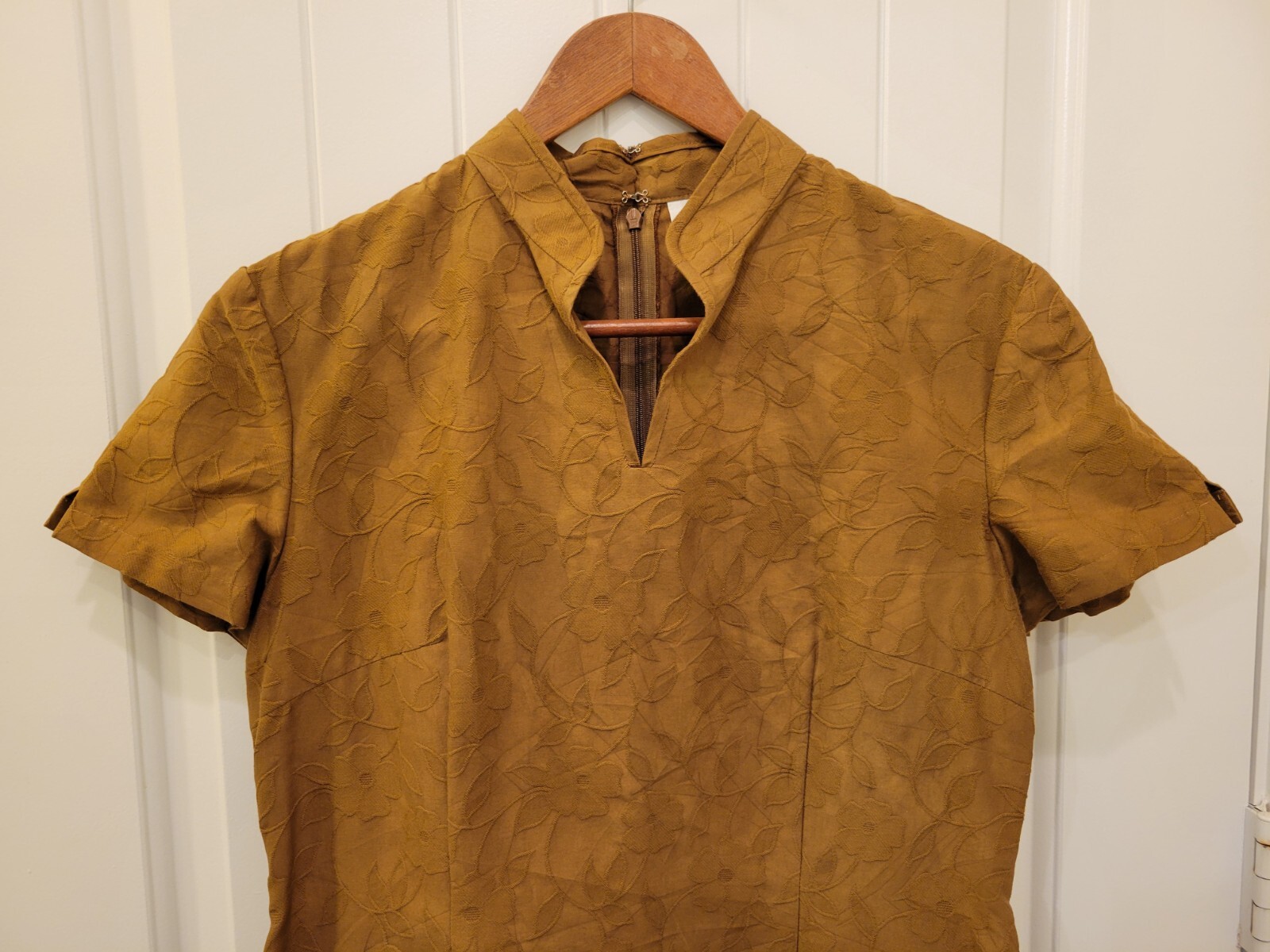 RARE vintage 80s high quality Qipao dress V neck Chinese Cheongsam Cosplay