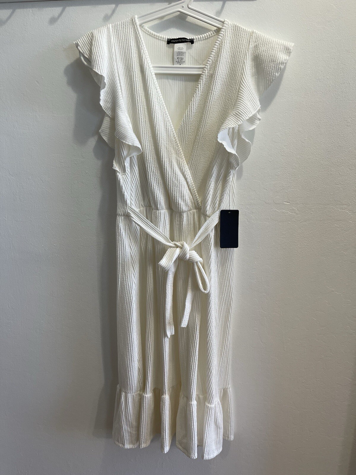 Caution To The Wind Beautiful White Dress Ruffles Medium NEW