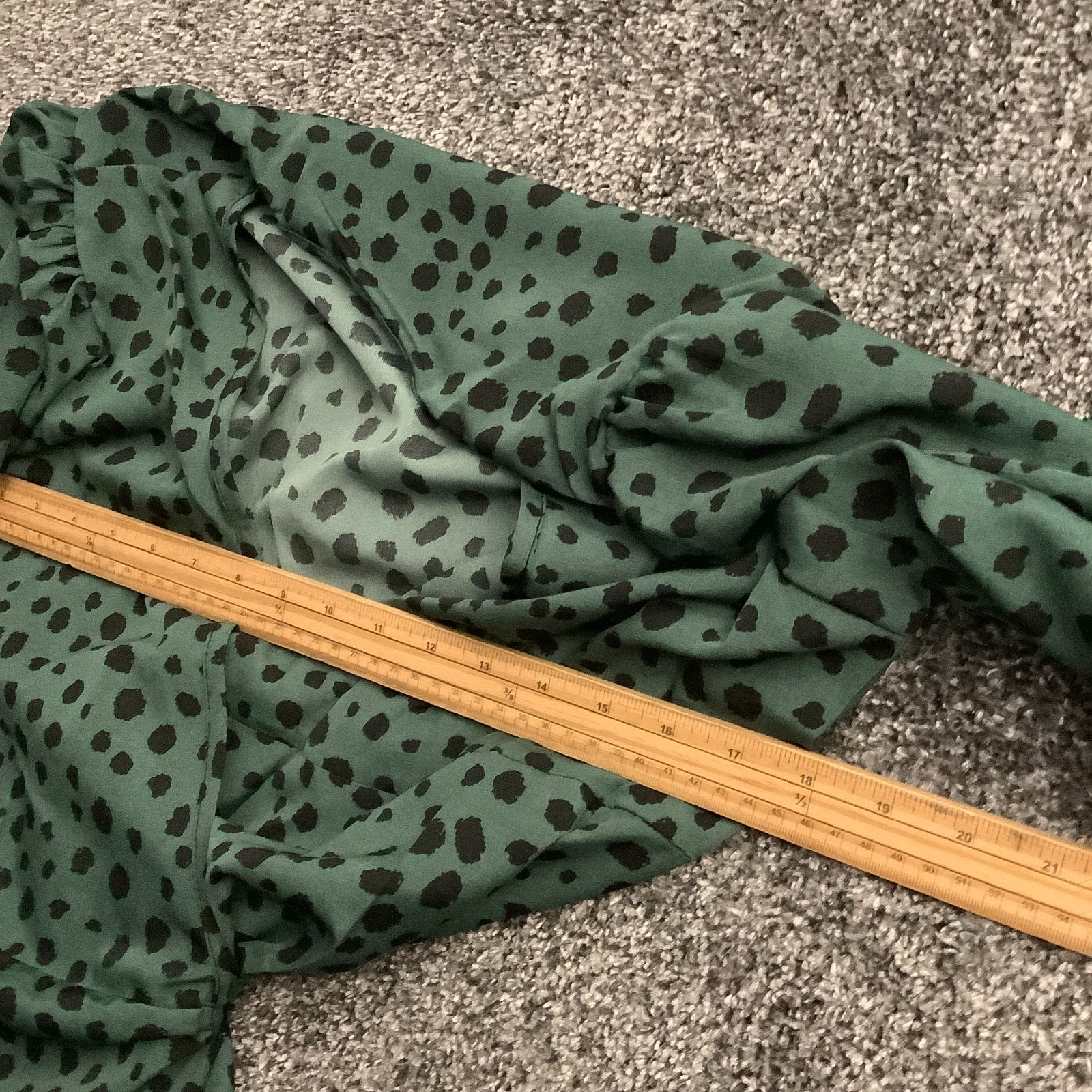 SHEIN Womens Wrap Dress Green Polka Dot 47in Length Curve Oxl 95% Polyester