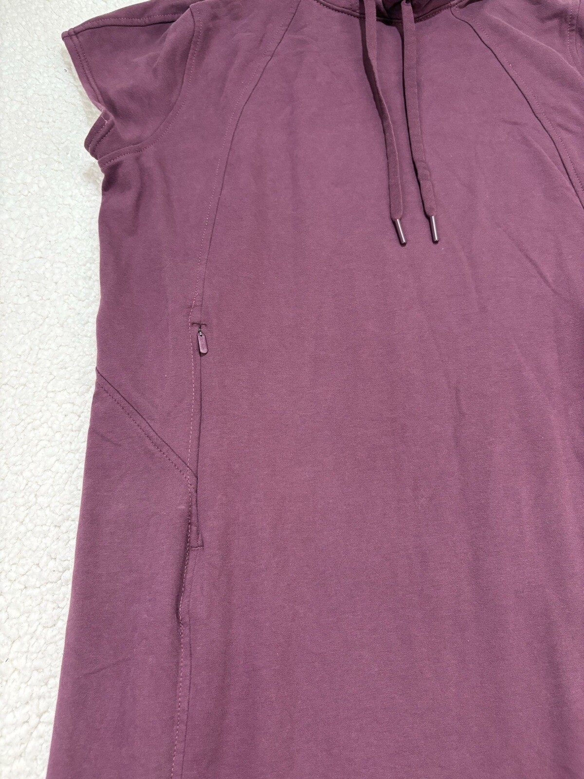 Athleta Short Sleeve Hoodie Sweatshirt Dress Burgundy Maroon Size S Midi Slits