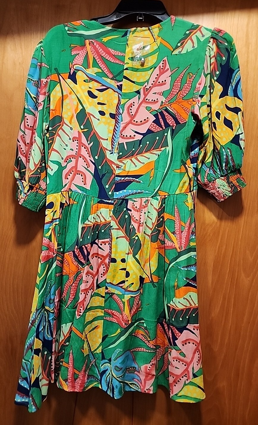 Karlie Ladies Size Medium Multicolor Tropical Floral Rayon Mini Dress