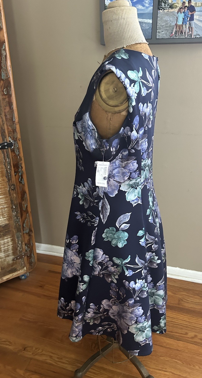 Roz & Ali Sleeveless A-Line Navy Blue Floral Dress – Knee Length | Size 12 New