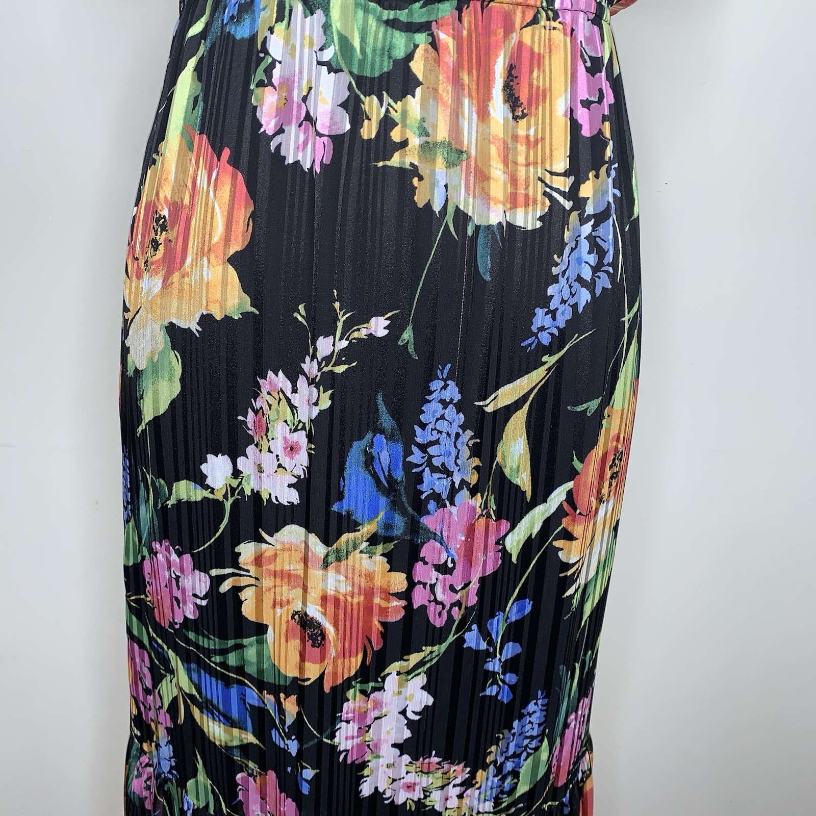 Sam Edelman Ankle Length V-Neck Maxi Silhouette Flutter Sleeve Floral Dress Sz 0