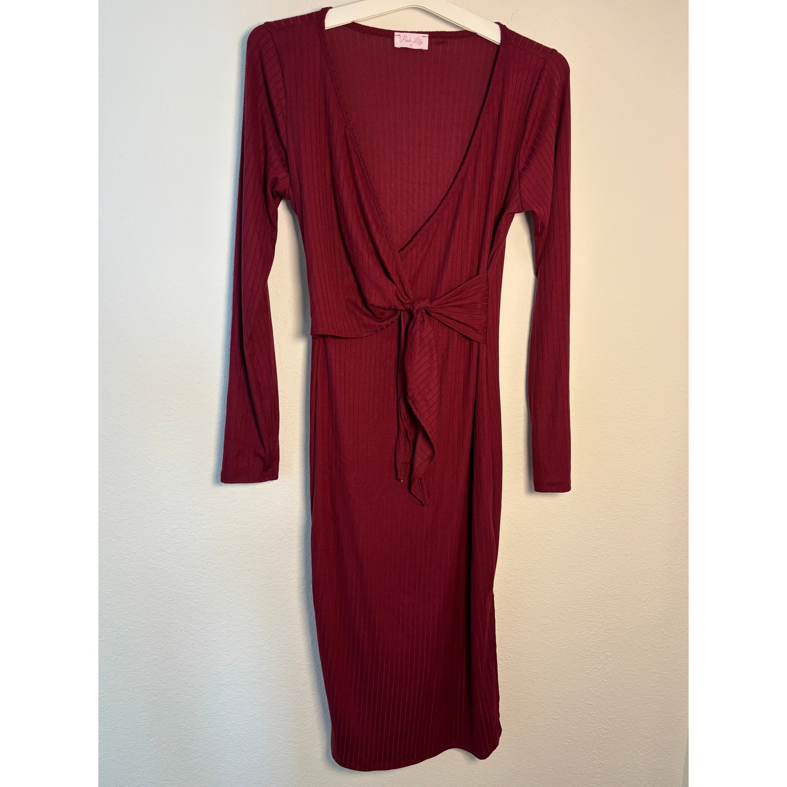Pink Lily Burgundy Ribbed Long Sleeve Tie Front V-Neck Midi Dress Small