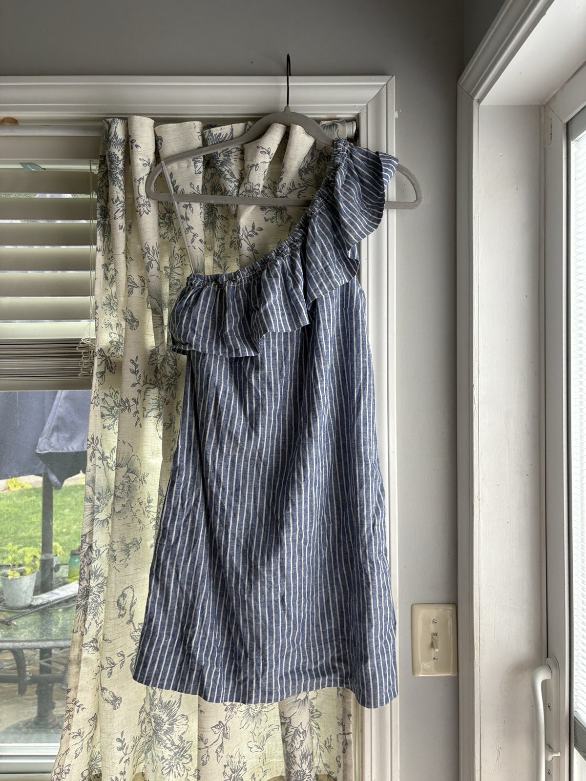 Madewell One Shoulder Ruffle Blue Striped Linen Cotton Dress $128 Nautical Beach