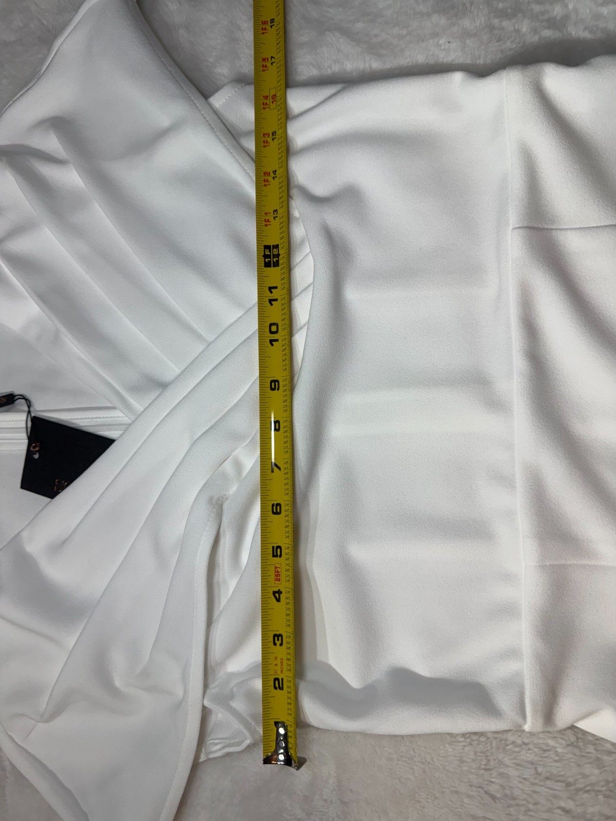 Mooyius White Draped V-Neck Crossover Bodycon Midi Dress Medium NWT SOLD OUT