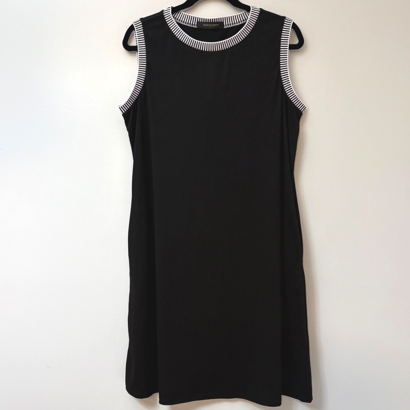 MEROKEETY Black Sleeveless Dress Striped Trim with Pockets Size L
