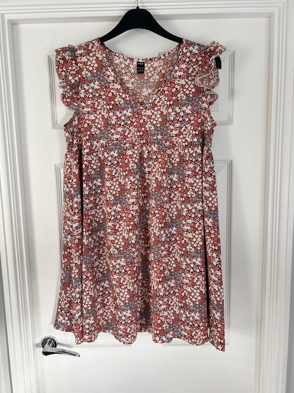 Women’s Red Floral Shien Dress – Size L
