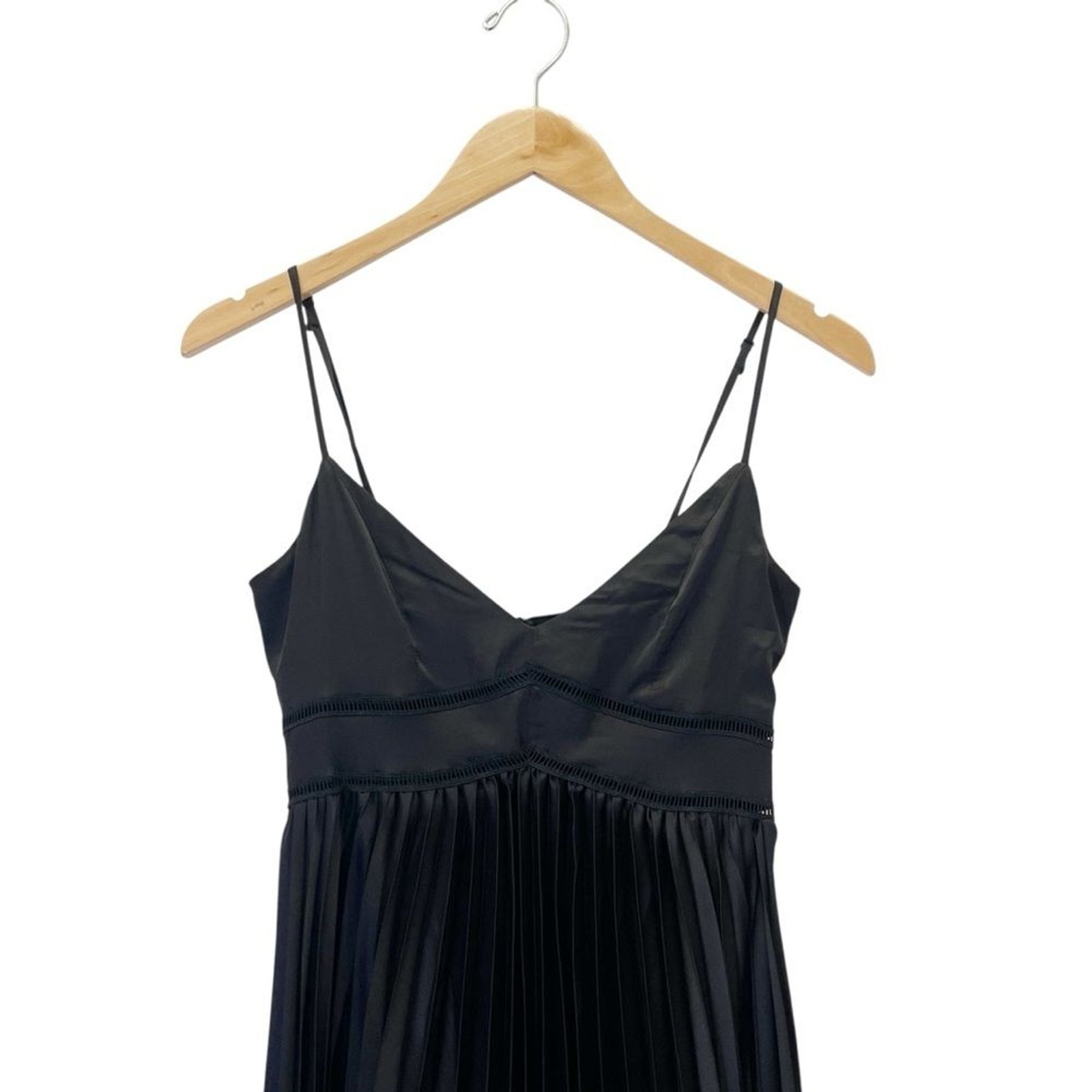 Saks Fifth Avenue Black Satin Pleated Midi Dress Spaghetti Strap V Neck Sz Small