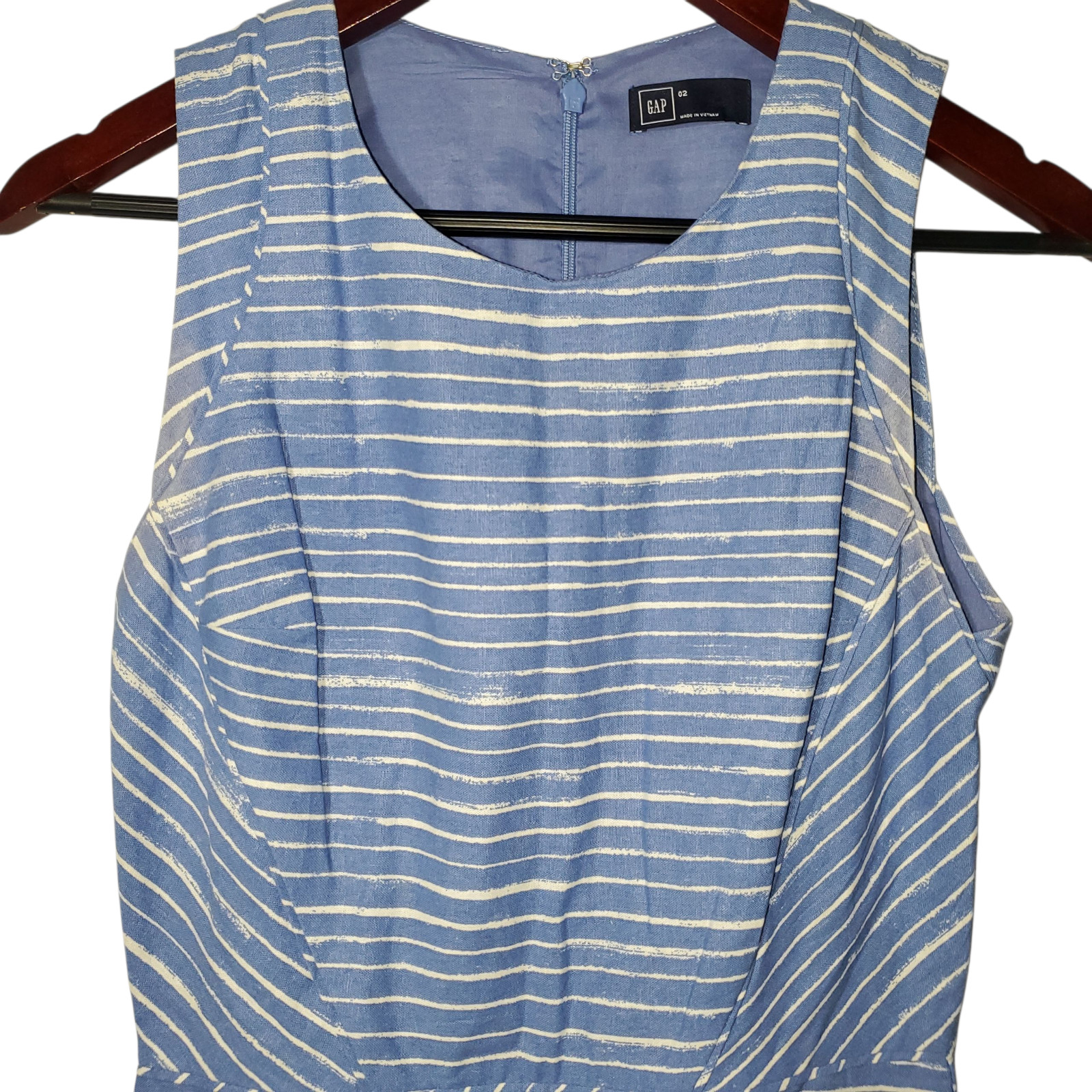 Gap Fit & Flare Dress Size 2 Blue Striped Linen/Cotton Sleeveless Inverted-Pleat