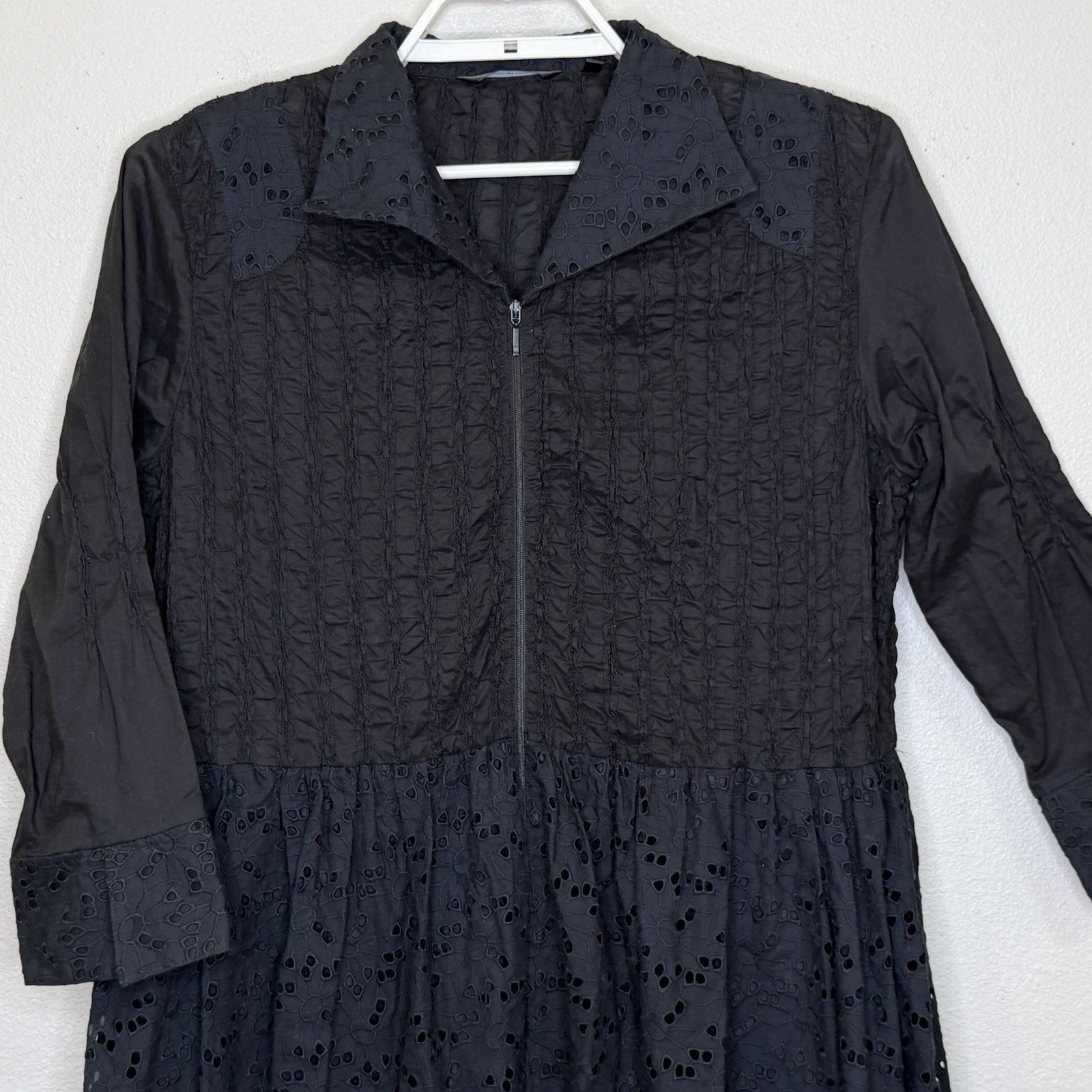 Samuel Dong Bubble Dress Size Medium Black Eyelet 3/4 Sleeve Collar Zip Front