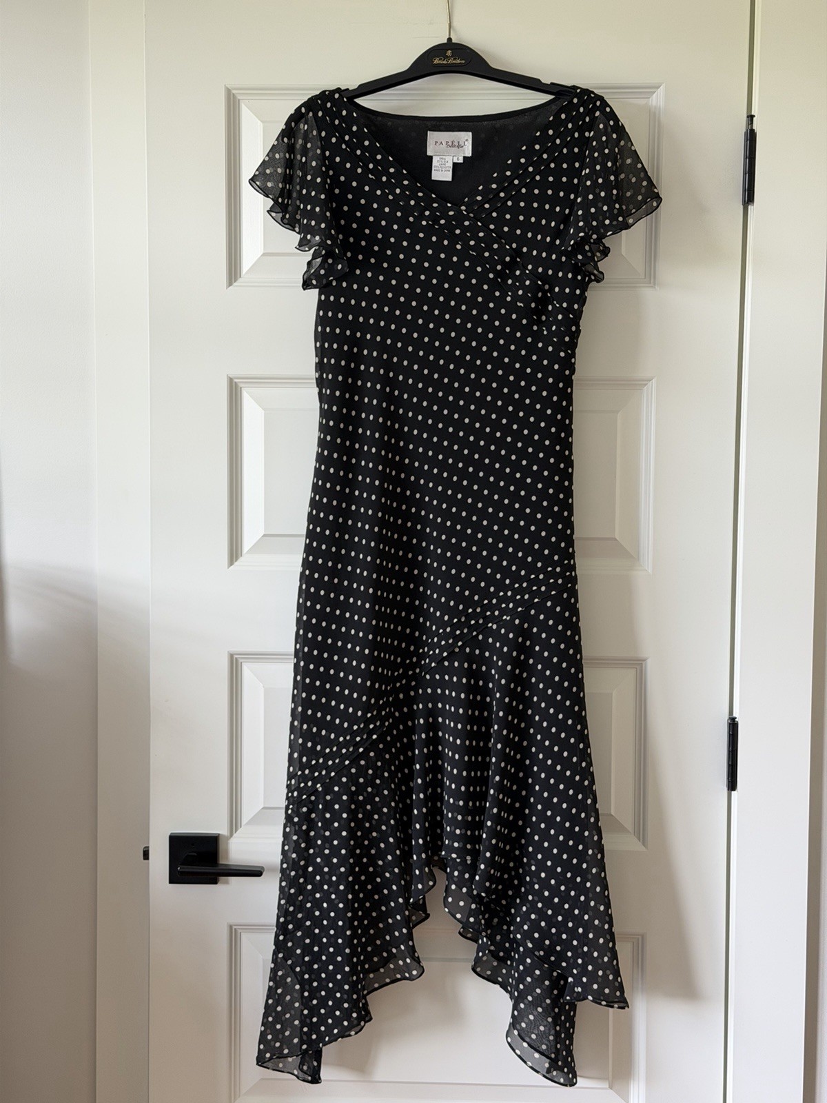 Papell Botique new without tags black color 100% silk dress Size US- 6