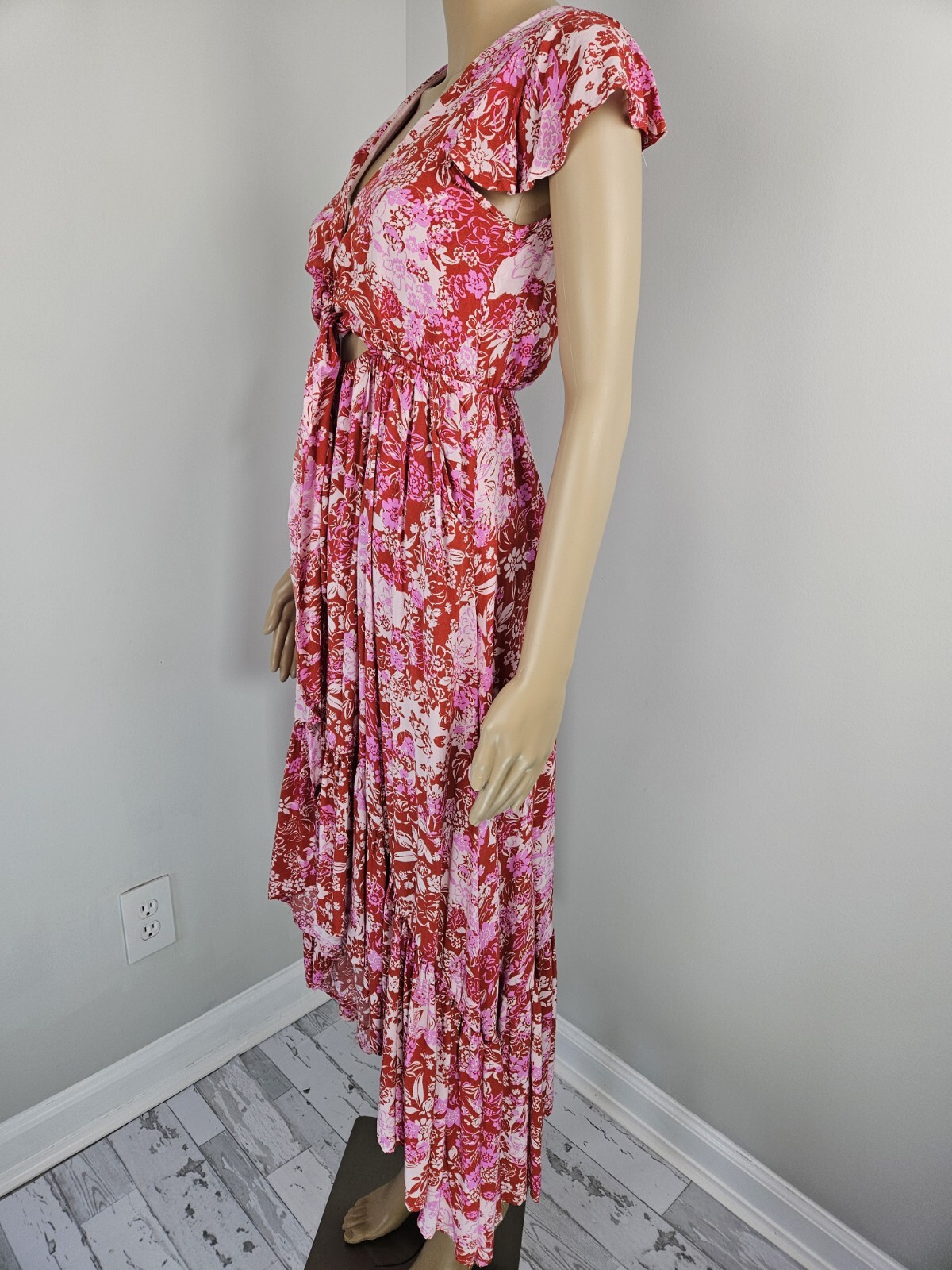 Vici Womens Dress Small Hi Low Maxi Pockets Ruffle Raspberry Floral