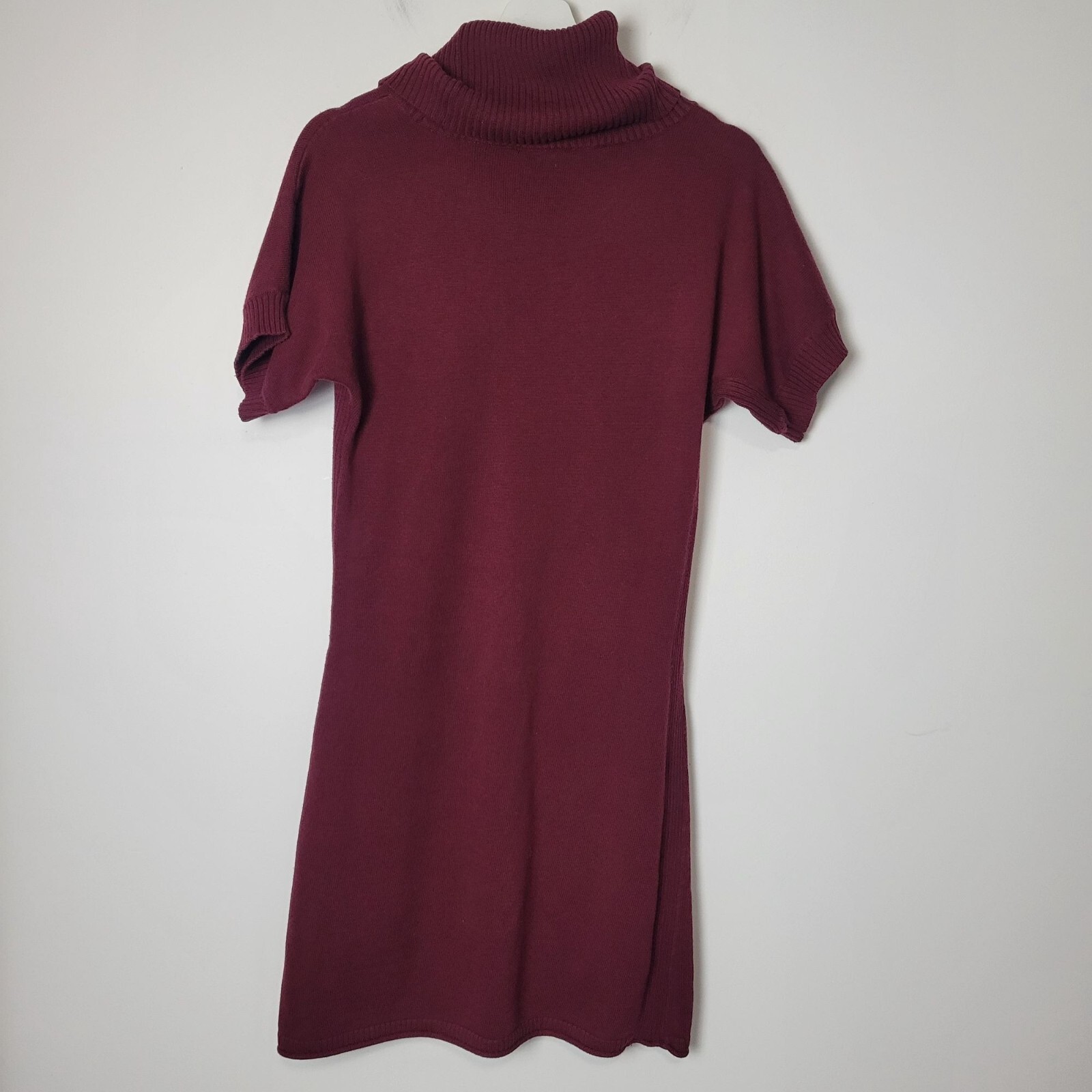 Athleta Size S Zuni Cowl Neck Short Sleeve Pocket Sweater Dress Burgundy