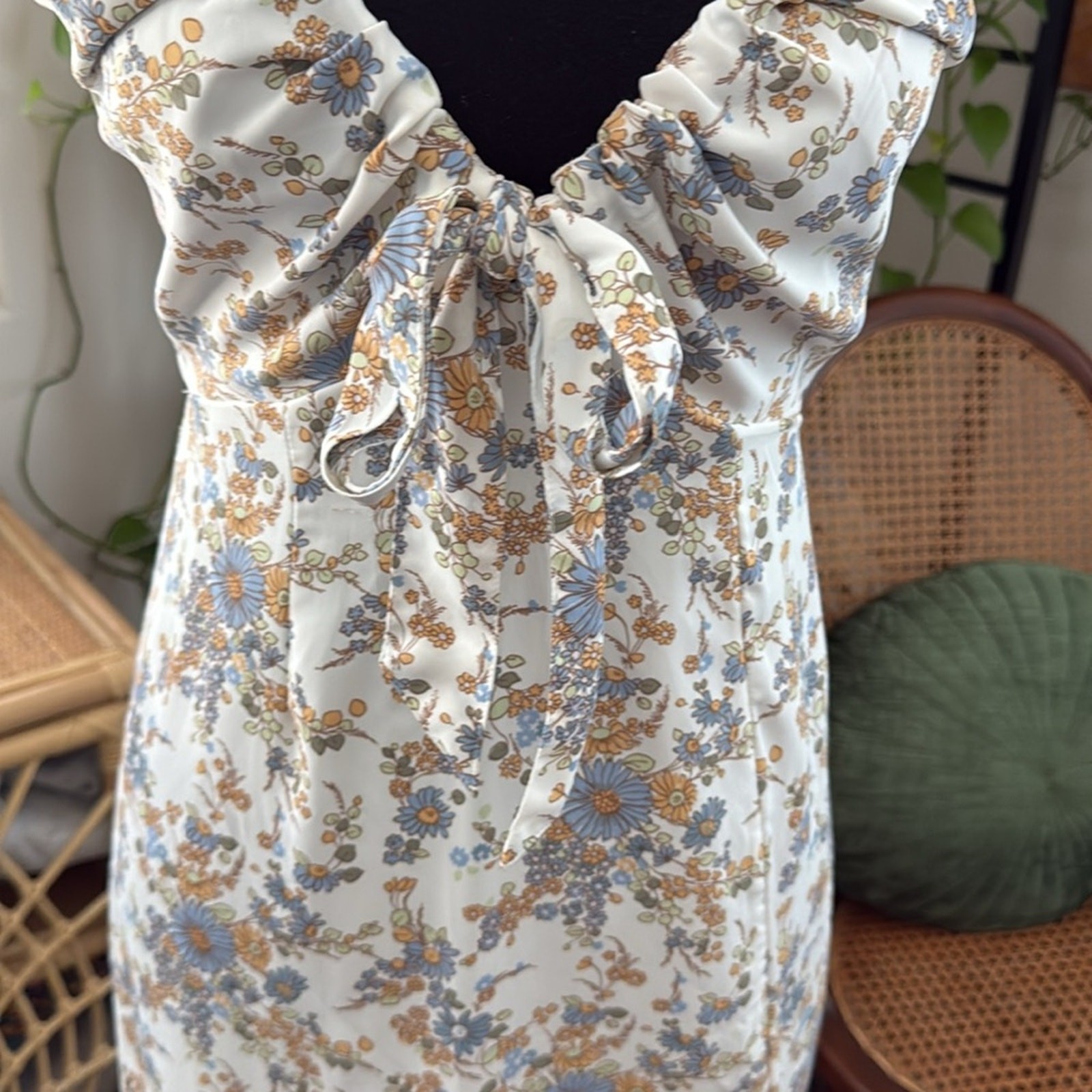 Abercrombie & Fitch White Floral Slit Leg Garden Cottage Boho Midi Slip Dress