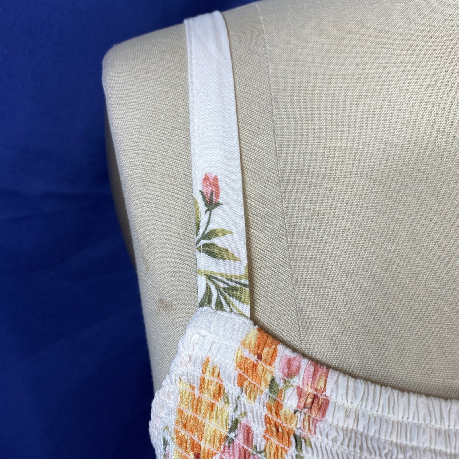 Old Navy Cami Smocked Floral MIDI Sundress Lined Pockets Cottagecore Sz M