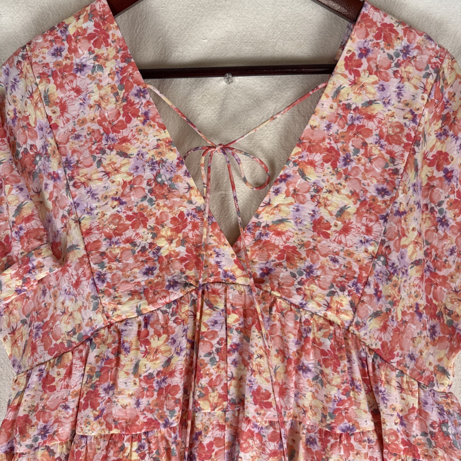 Mustard Seed Small Babydoll V-Neck Garden Floral Dress w/Pockets & Cute Back Tie