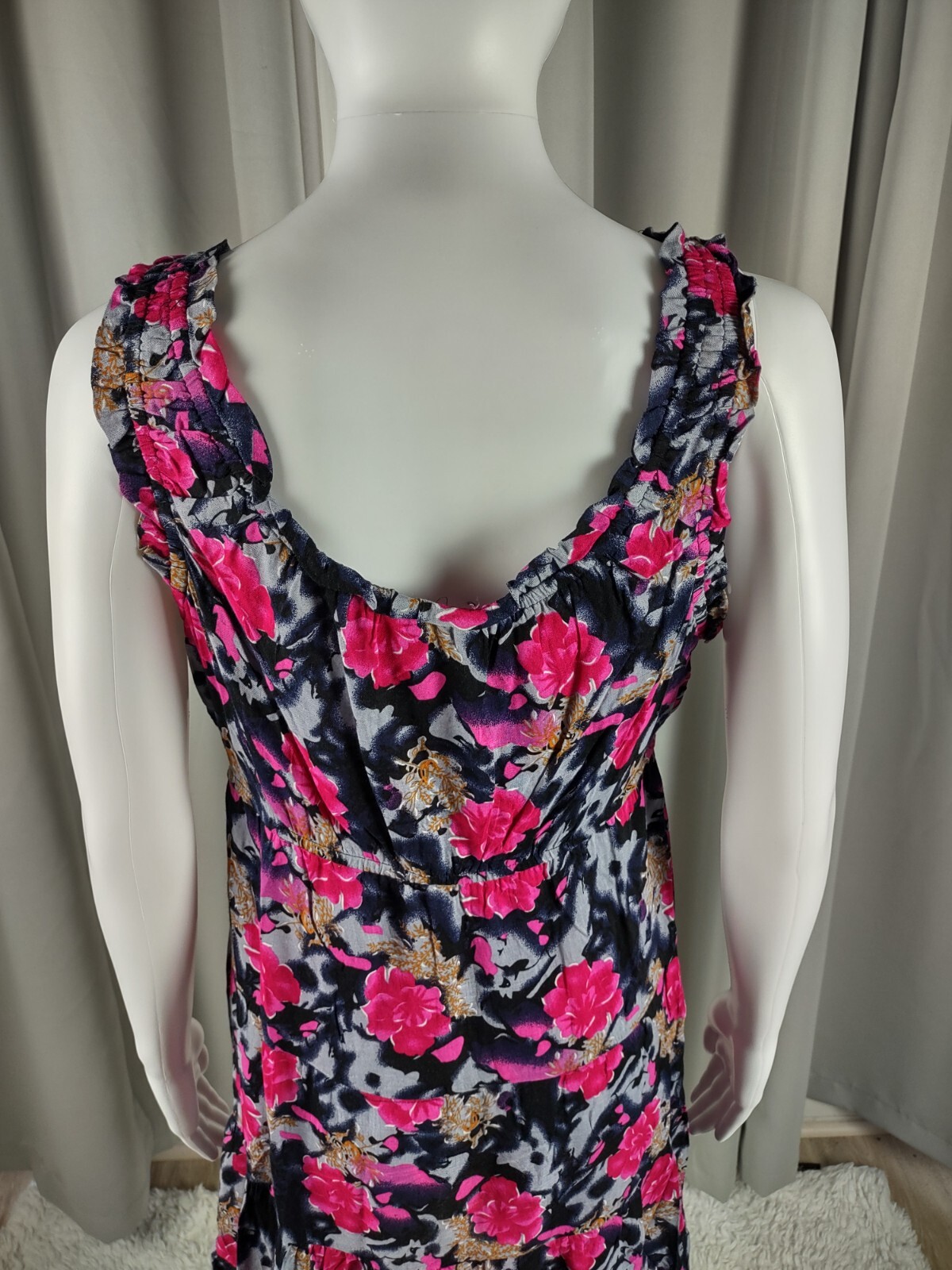 Karin Stevens Women’s Pink, Gray, Black Floral Sleeveless Midi Dress Size 6