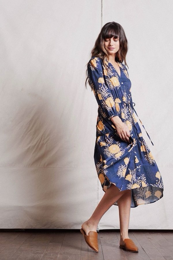 Trovata Birds Of Paradis Ainsley Boho Dress Women’s Size Medium Navy Gold Floral