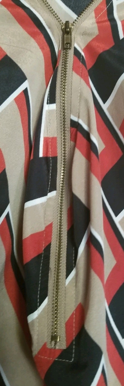 Almost Famous Size L Abstract Black/Tan/Ivory/Brick Print Loop Belted Dress. EC!