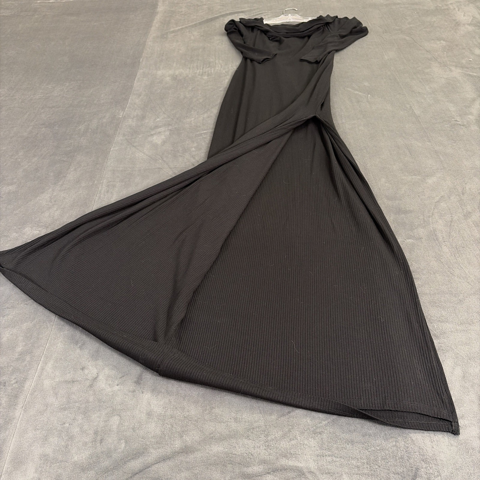 NWT PRIVACY PLEASE Black Ribbed Knit Off Shoulder Side Slit Maxi Dress XS Chrty