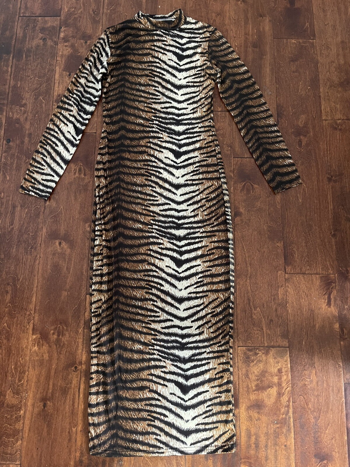 Women’s Long Sleeve Animal Print Bodycon Full Length Dress (One Size Fits Most)