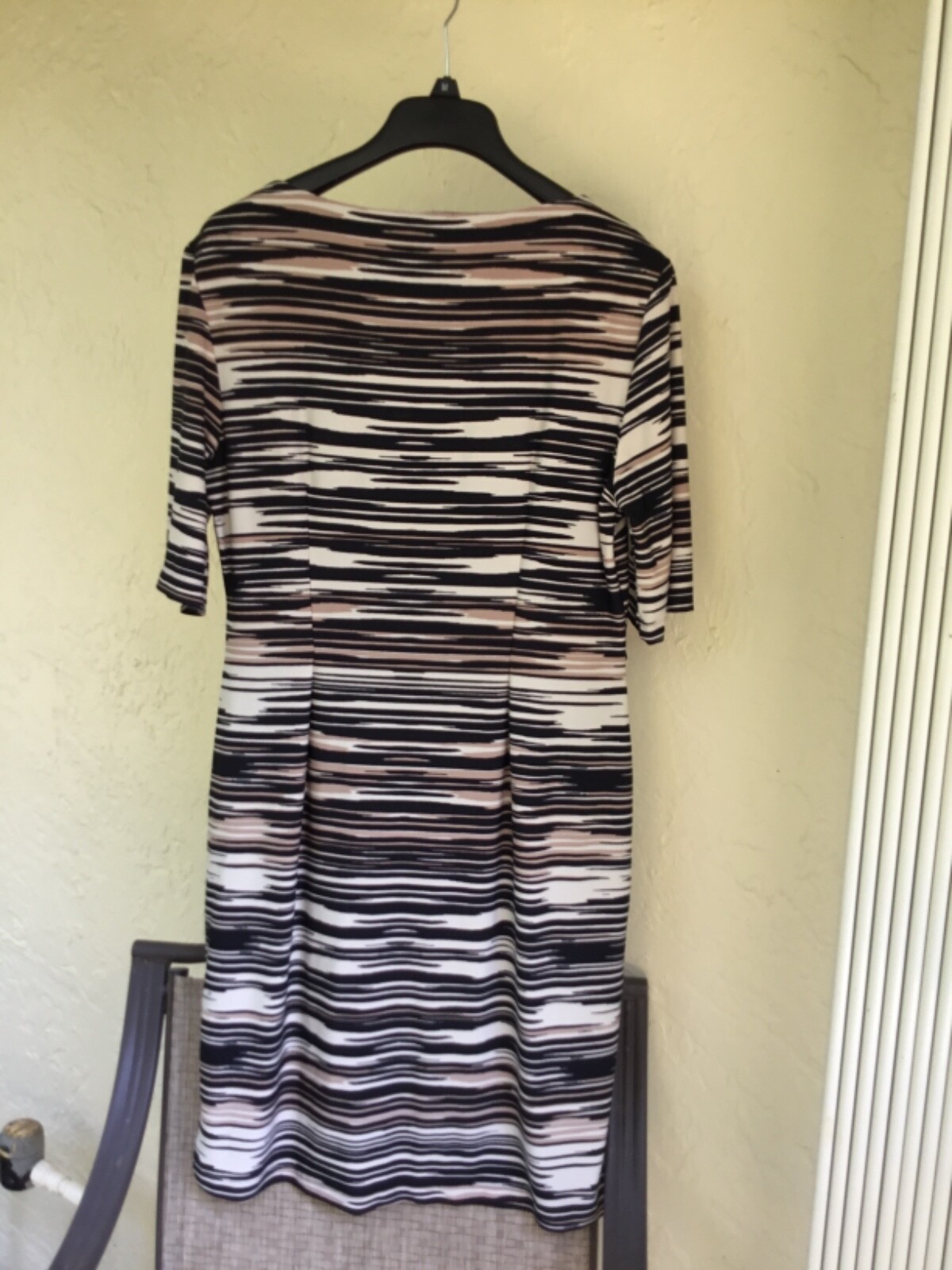 NEW CONNECTED BEIGE BLACK TIERED CAREER SHIFT DRESS SIZE 16 $98
