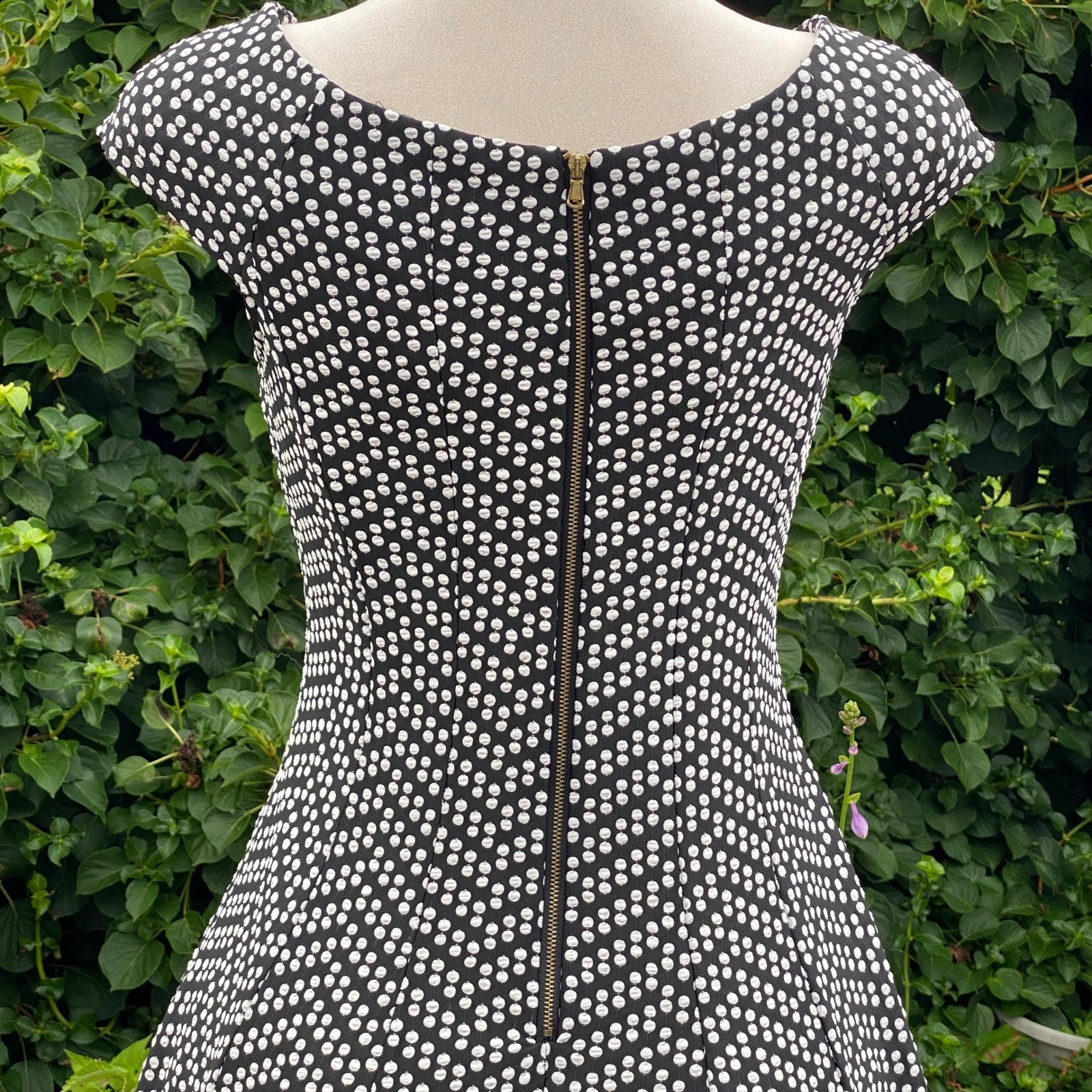 Classy Black & White Polka Dot Boat Neck Tailored Fit Midi Dress Timeless – L