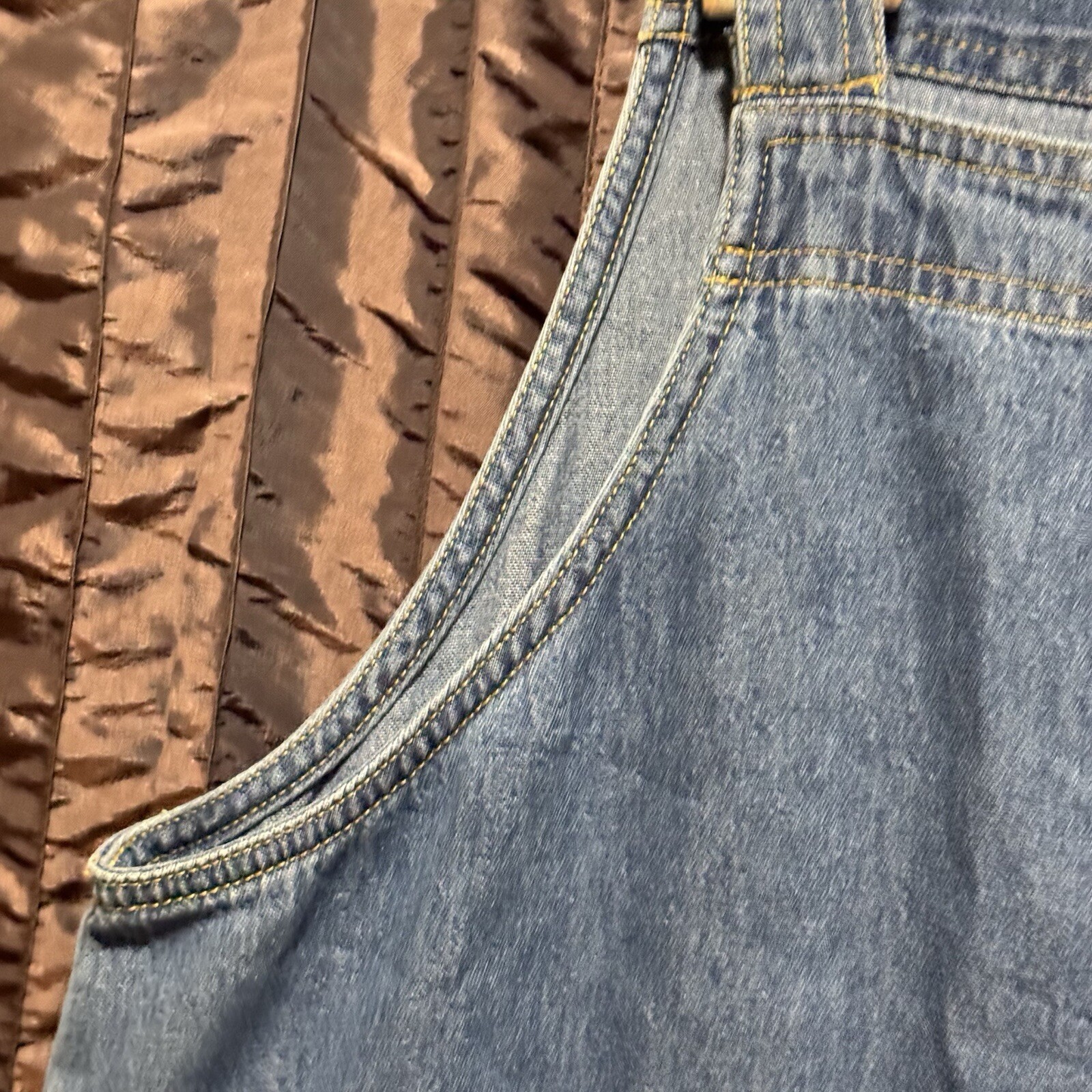 Sag Harbor Sport Petite Light Wash Denim Jumper Women’s Petite M Pockets Vintage