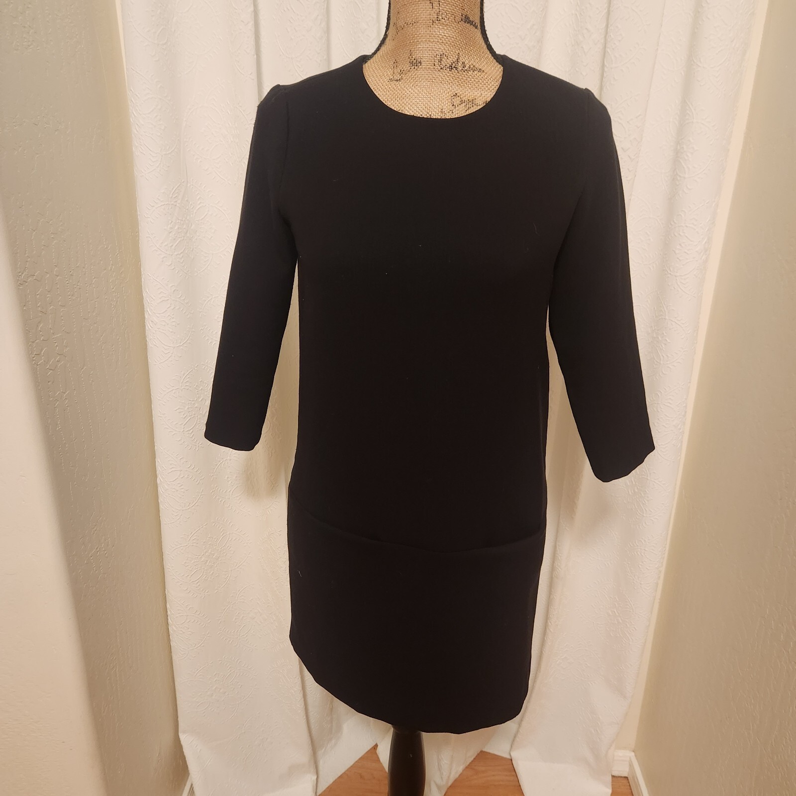Ann Taylor Petite Women’s 0 Black 3/4 Sleeve Woven Mini Shift Dress