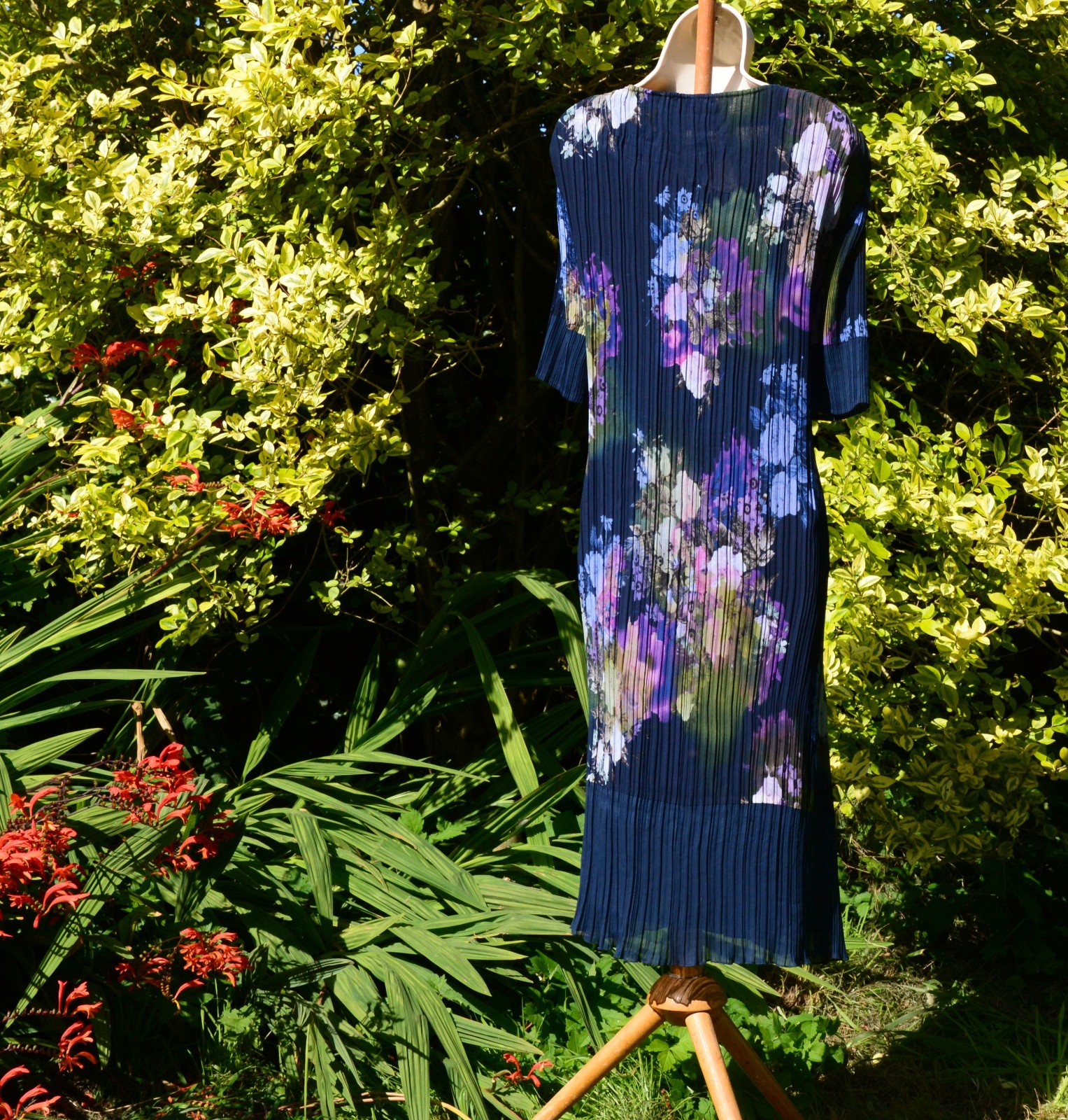VIYELLA 14/16,BLUE,RED,GREEN,CRINKLE,PLEAT,SHORT SLEEVE ,DRESS,WEDDING,CRUISE🏝️