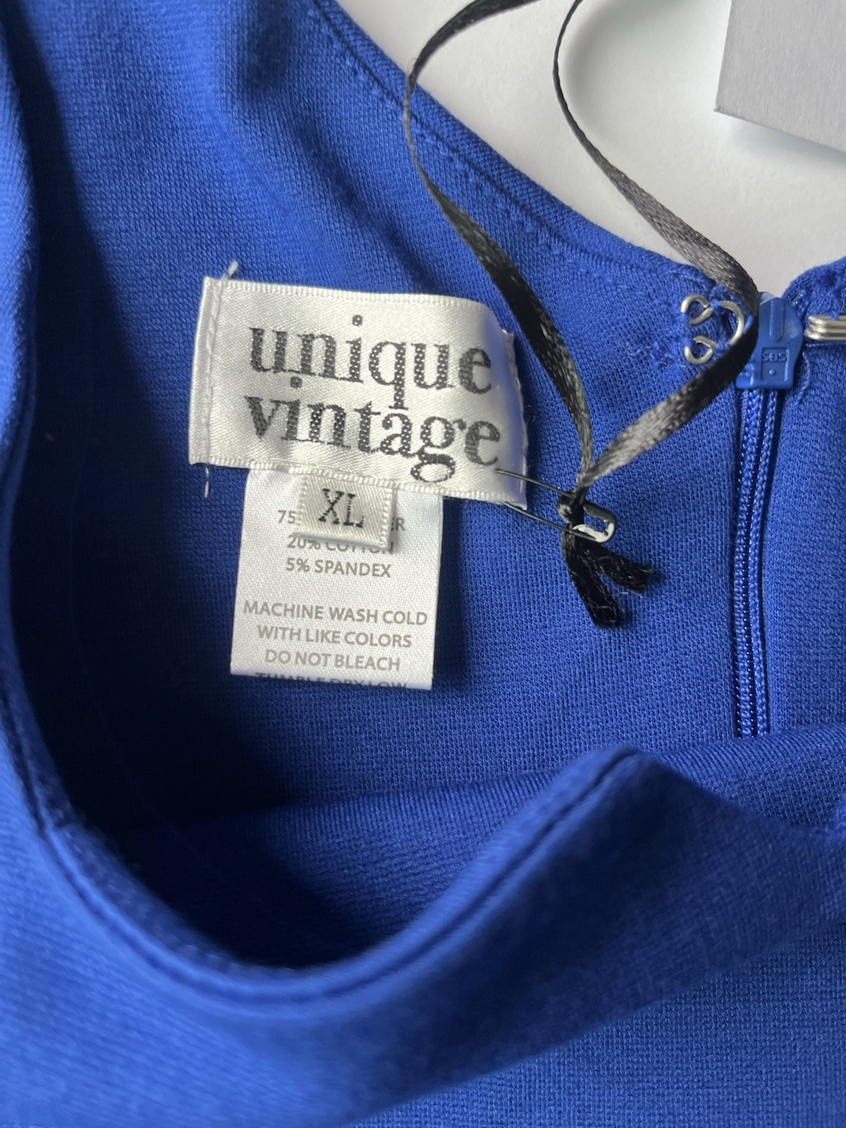 Unique Vintage Blue Solid Short Sleeve V-Neck Sheath Midi Zip Dress XL