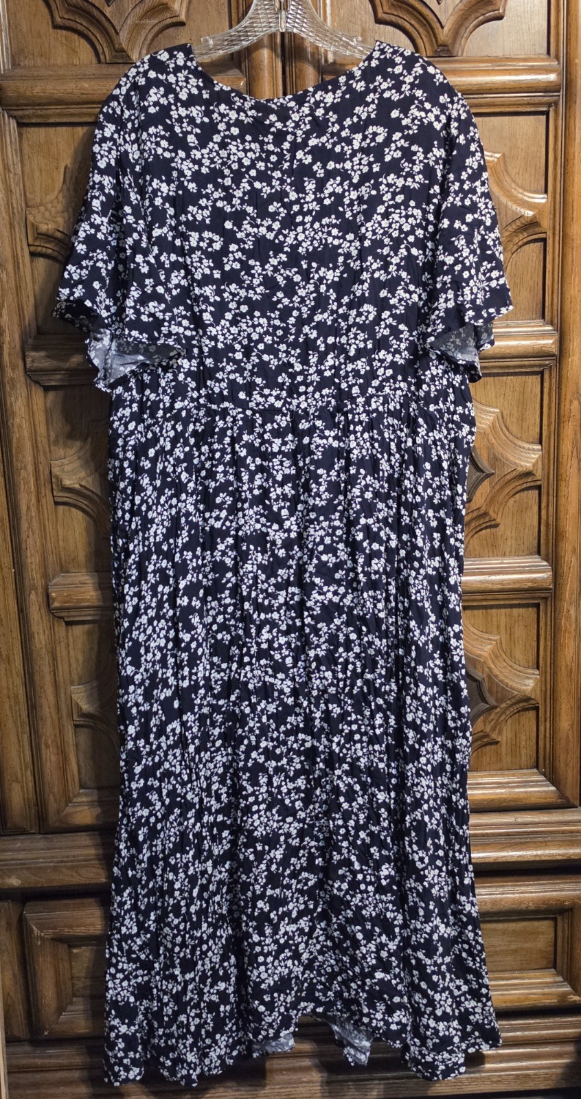 Bloomchic Navy Blue/White Floral V-Neck Short Sleeve Maxi Dress Plus Size 26
