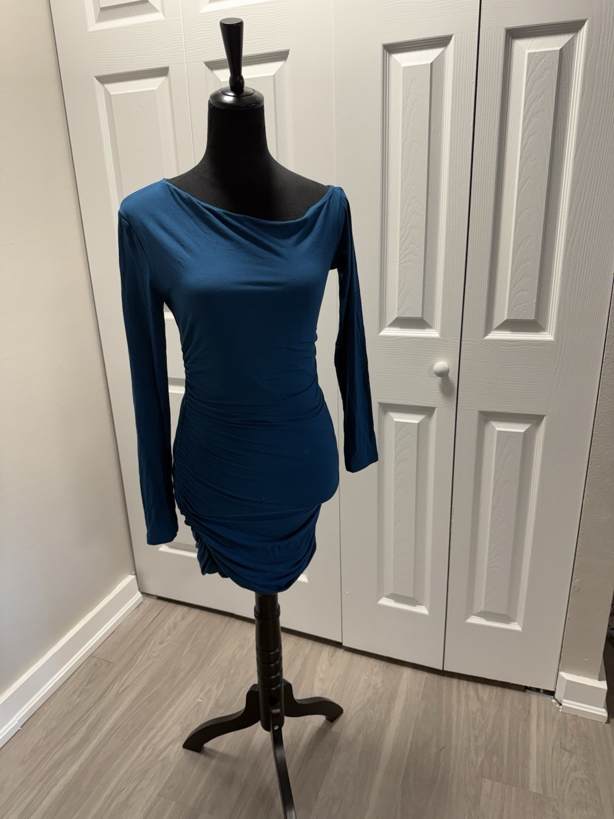 Fashion Blue Solid Bodycon Mini Dress Ruched Stretch Boat Neck Long Sleeve S
