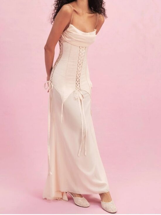 NEW RARE $729 FOR LOVE AND LEMONS VIOLETTE CORSET GOWN DRESS IN PINK SIZE 2