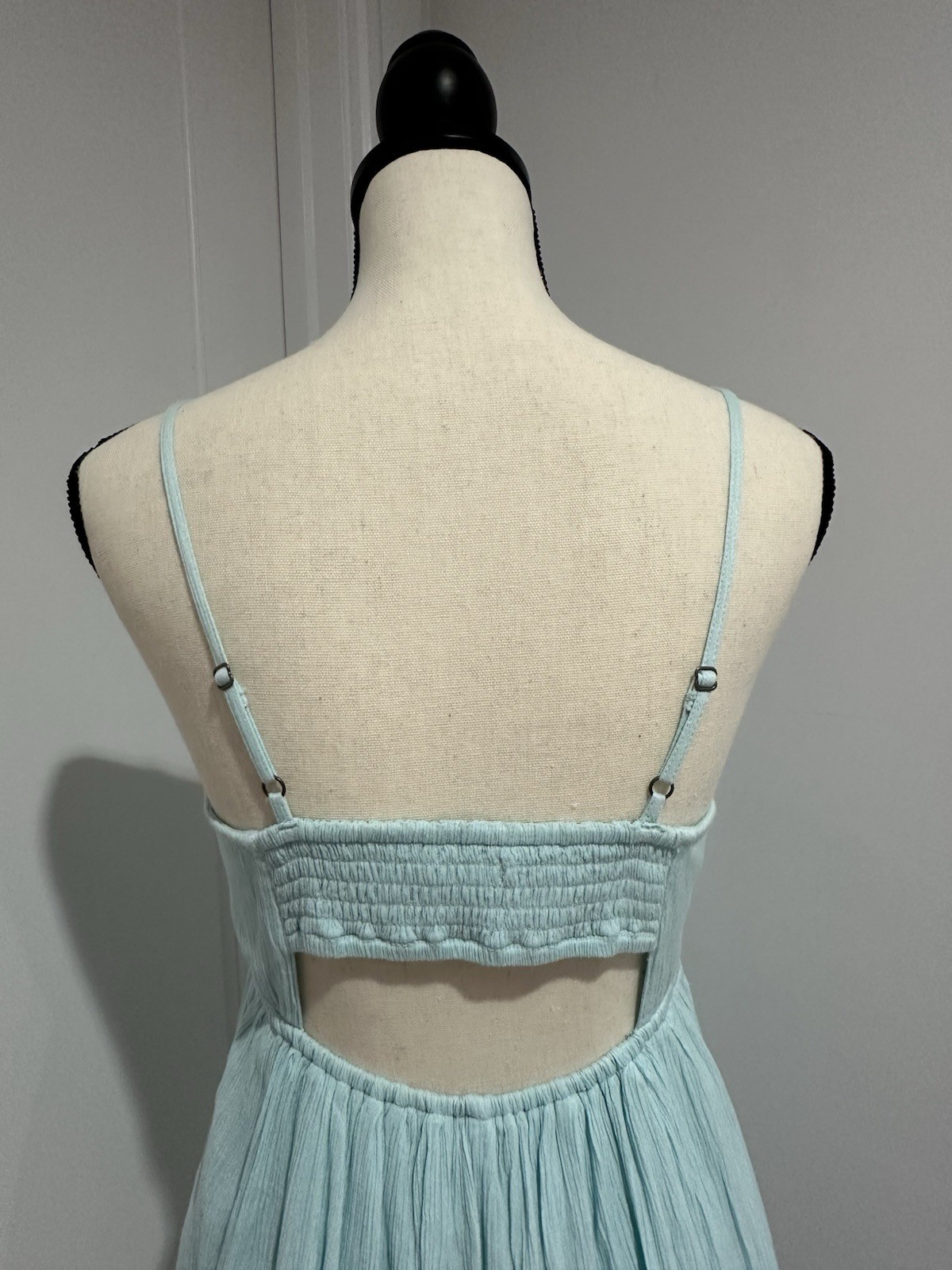 Hollister Womens M Turquoise Viscose Mini Romper Tie Front Smocked Coquette NWT