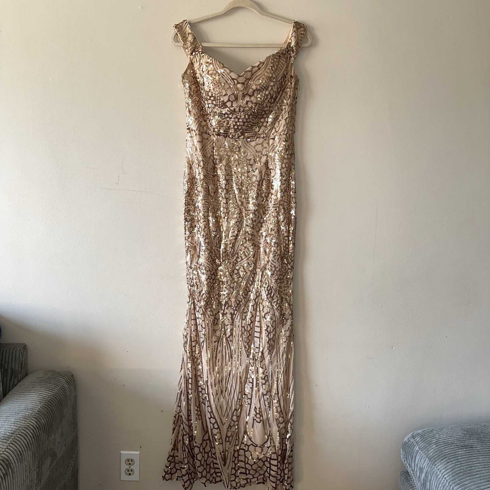 NWT Miss Ord Elegant Gold Sequin Formal Nightgown Prom Wedding Size: XL