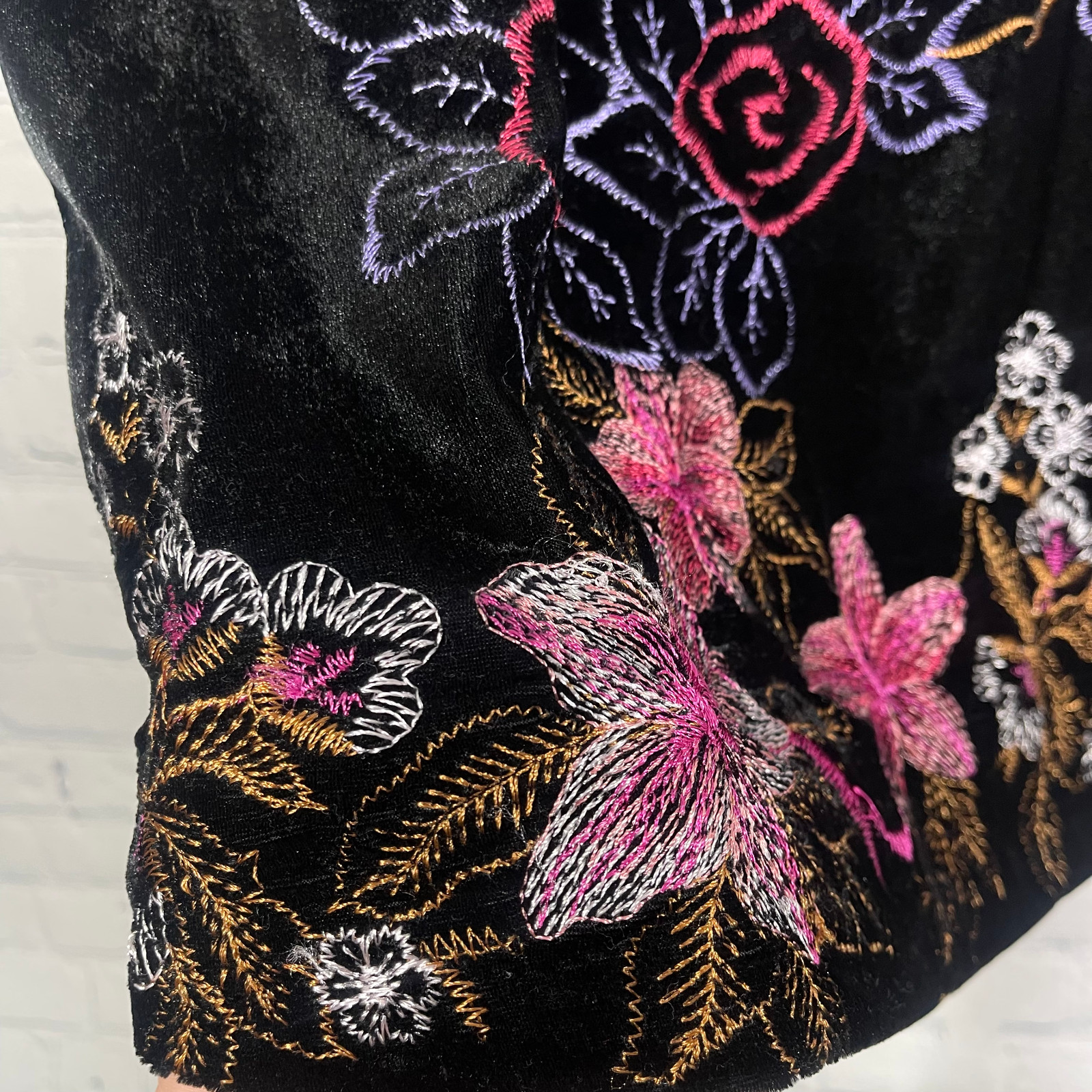 Beige Eci Dress Women Size 8 Pullover Velvet Floral Whimsygoth Embroidered