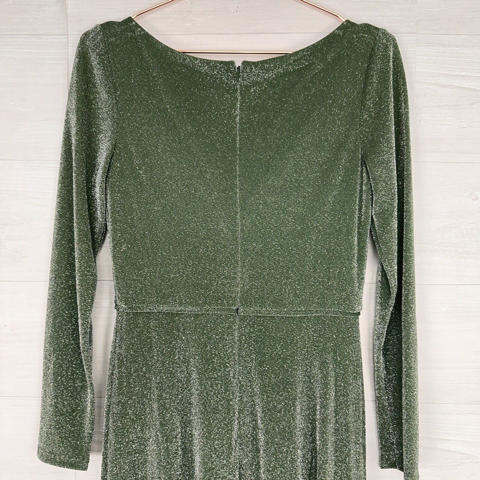 Mac Duggal Ieena Evening Gown Size 6 Long Sleeve Faux Wrap Jade Green Sparkly