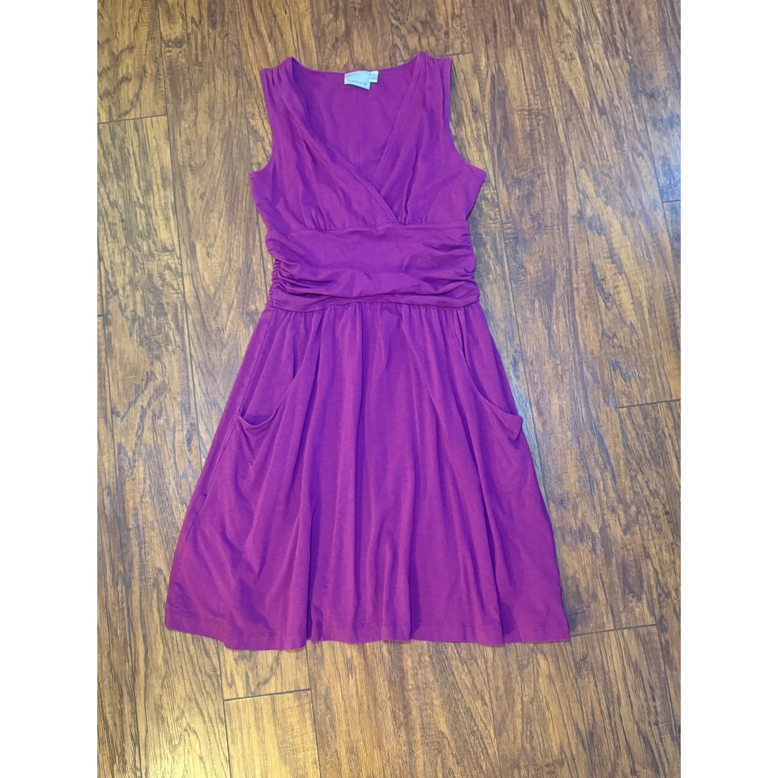 Athleta Maroon Ruched Empire Waist V-Neck Sleeveless Pocket Dress Womens Small