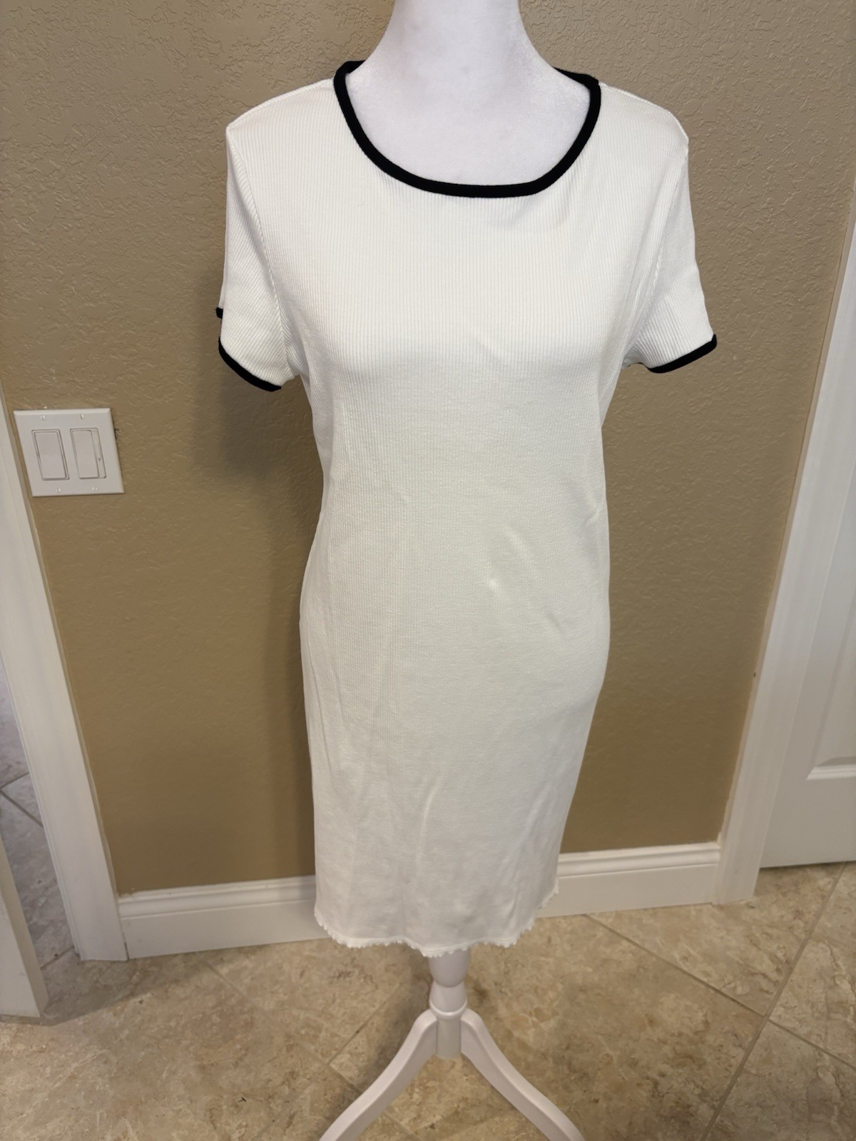 Bebe Ribbed Knit Ringer Dress, XL, Pristine White