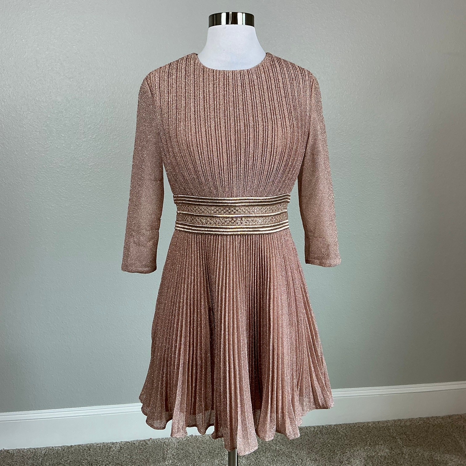 Mac Duggal 30749 Rose Gold Cocktail Dress Pleated Metallic Fit and Flare Size 6