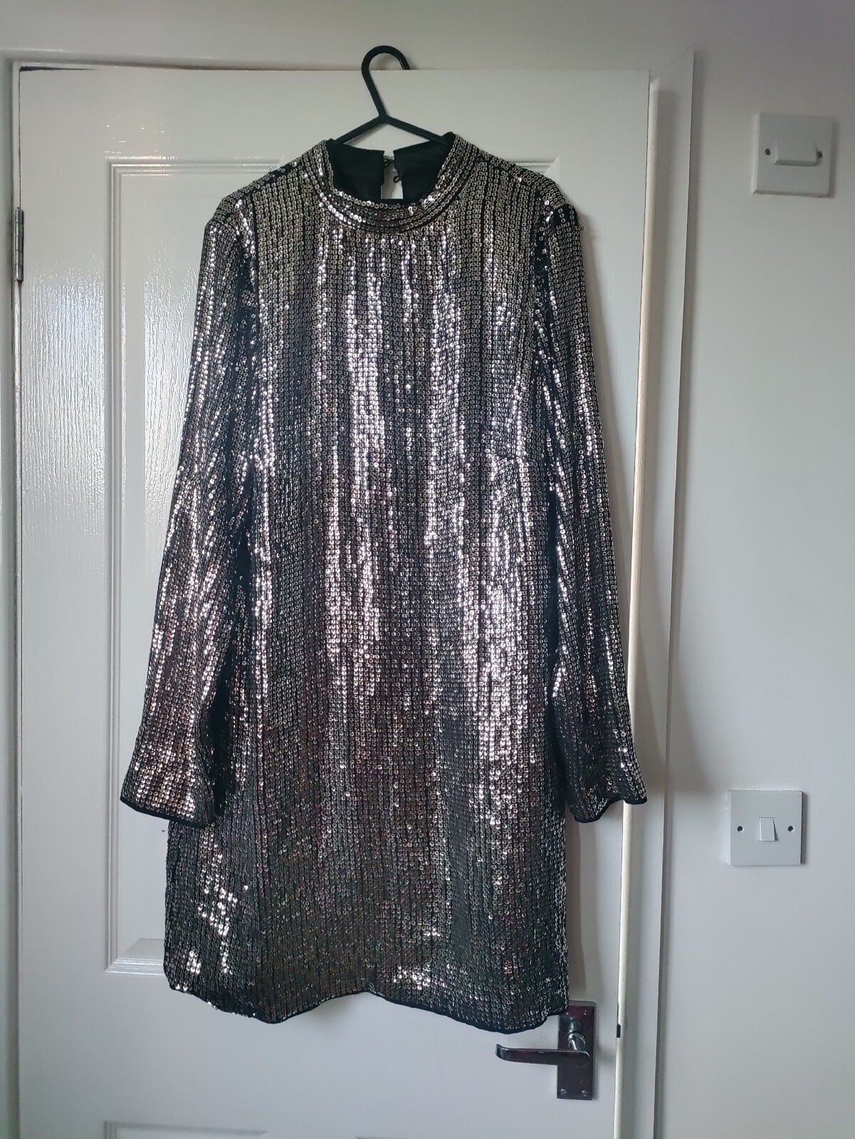 Mint Velvet Pewter Sequin Mini Dress Size 16 SEE PICTURE