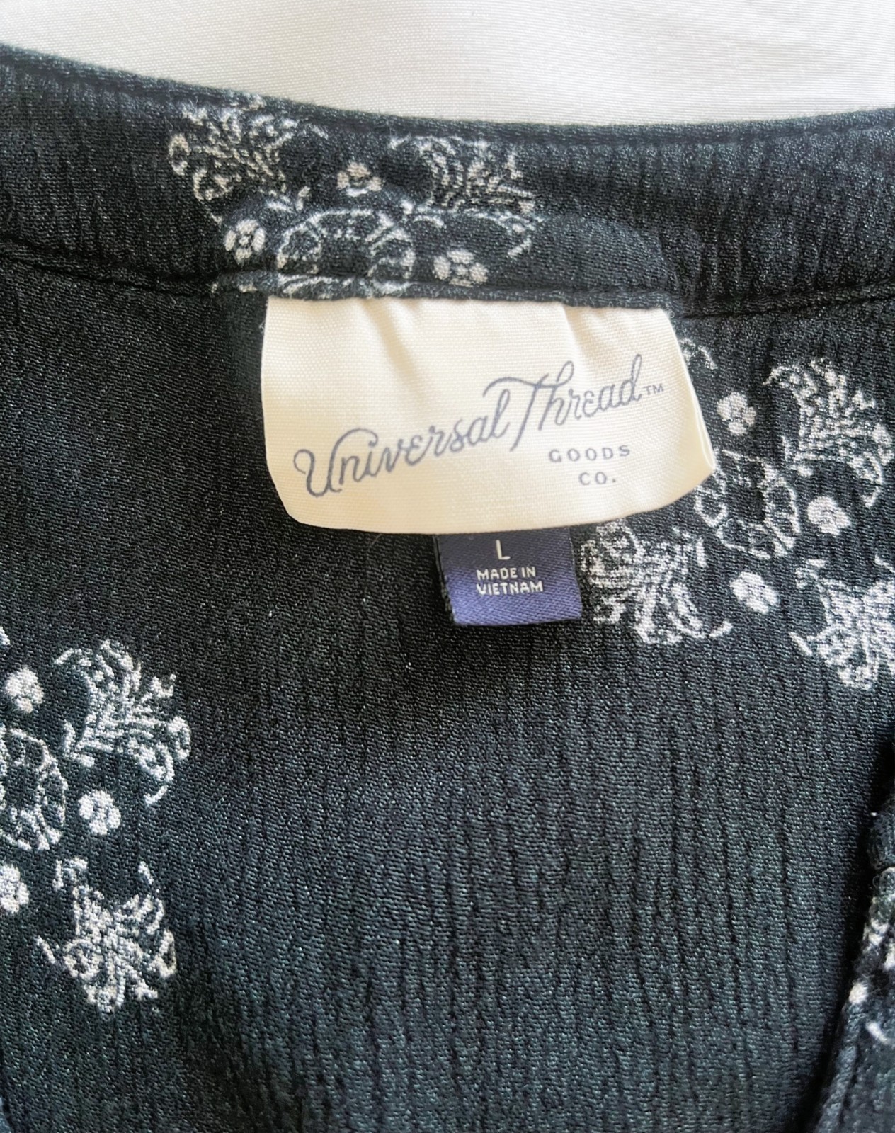 Universal Thread Black Medallion Tiered Maxi Dress Size L Sleeveless 100% Rayon