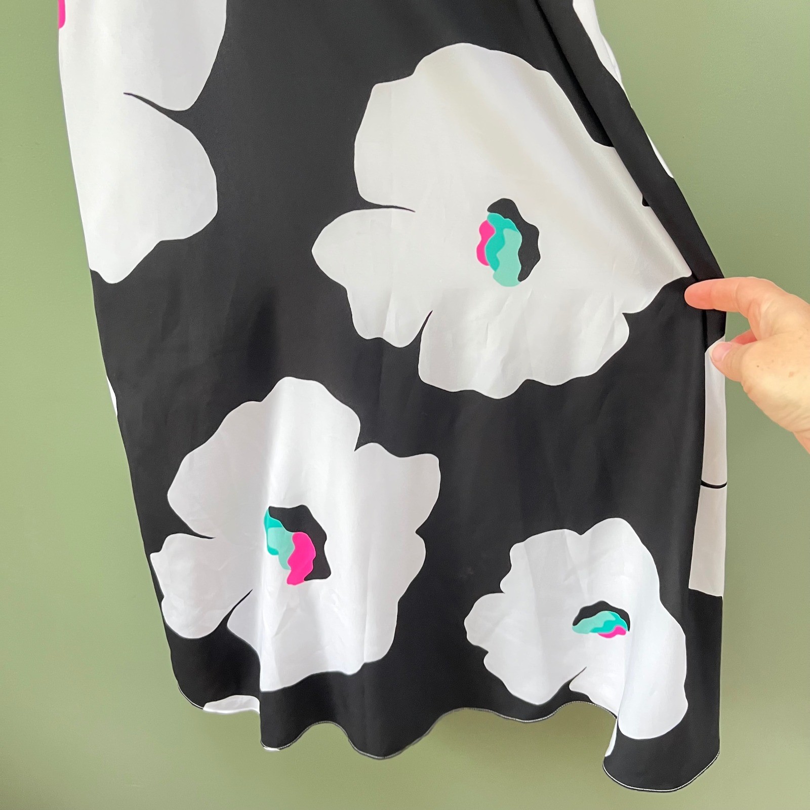 Britt Ryan Black White Floral Halter Shift Dress XS Made in USA Bold Print