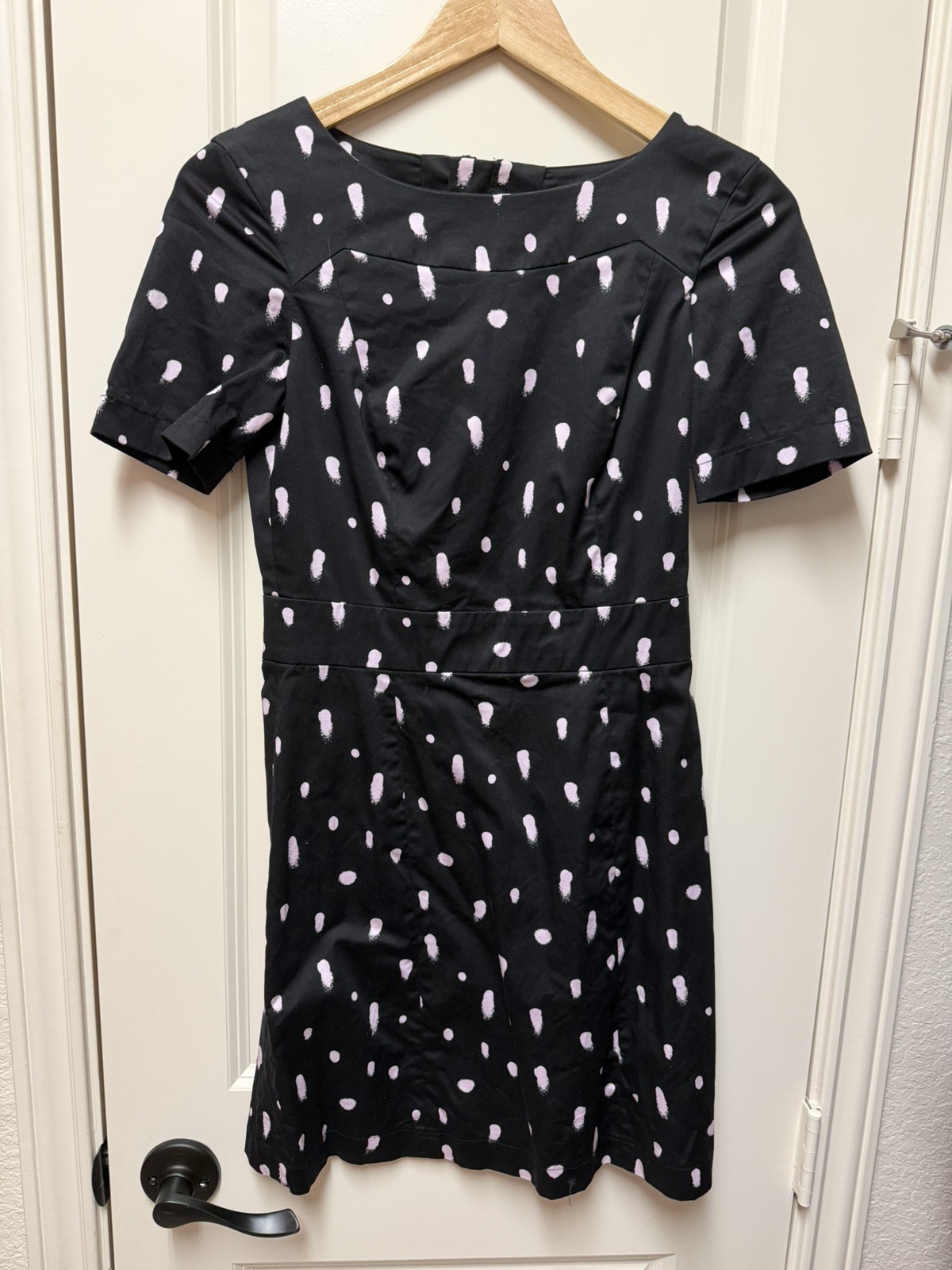 French Connection Black Violet Polka Dot Spray Cut Out Back S/S Dress $148 SZ 2
