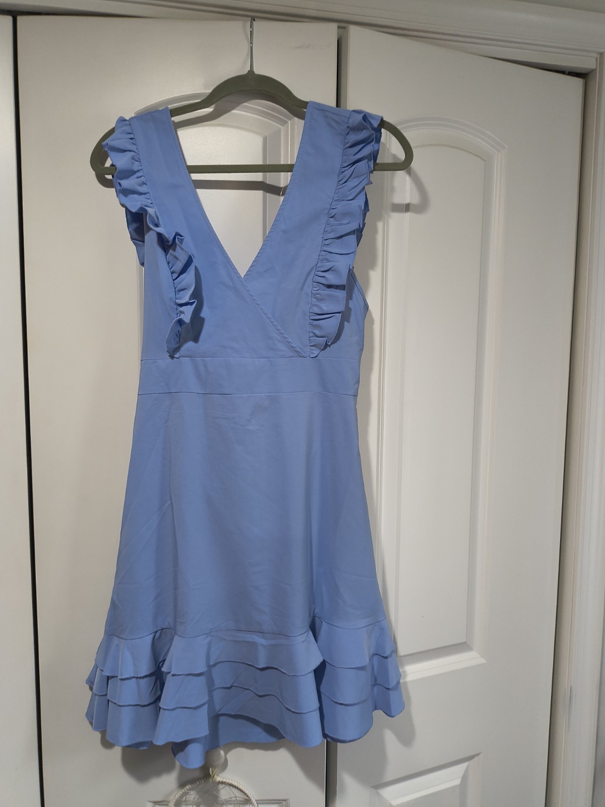 Women’s Cutout Back Midi Dress Suzanne Betro NEW WITH TAGS