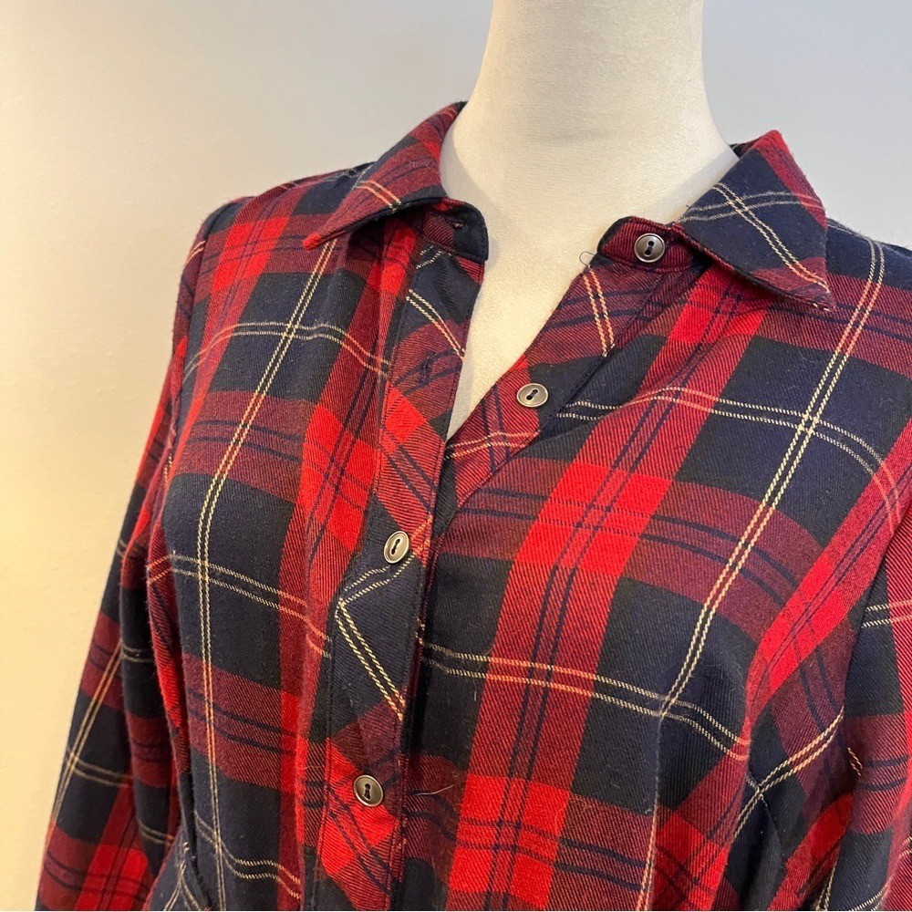 Red and Navy Plaid Button-Up long sleeves dress size medium