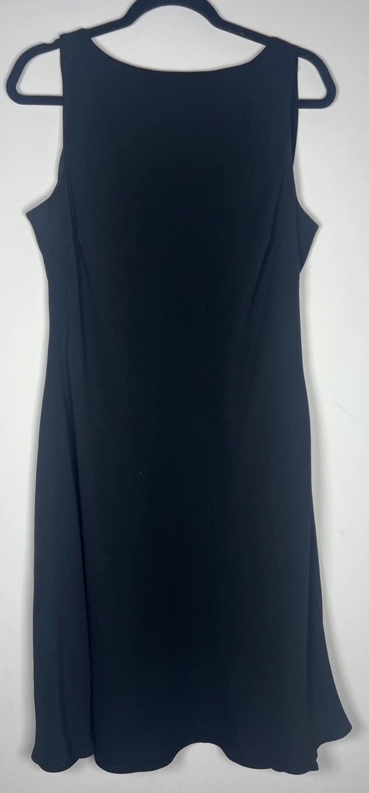 Evan Picone Women’s Knee Length Black Sheath Dress With Draped Back Size 16